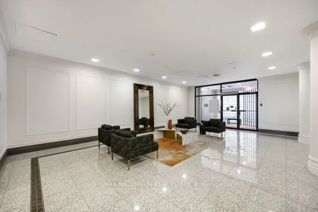 7 Bishop Avenue, #312