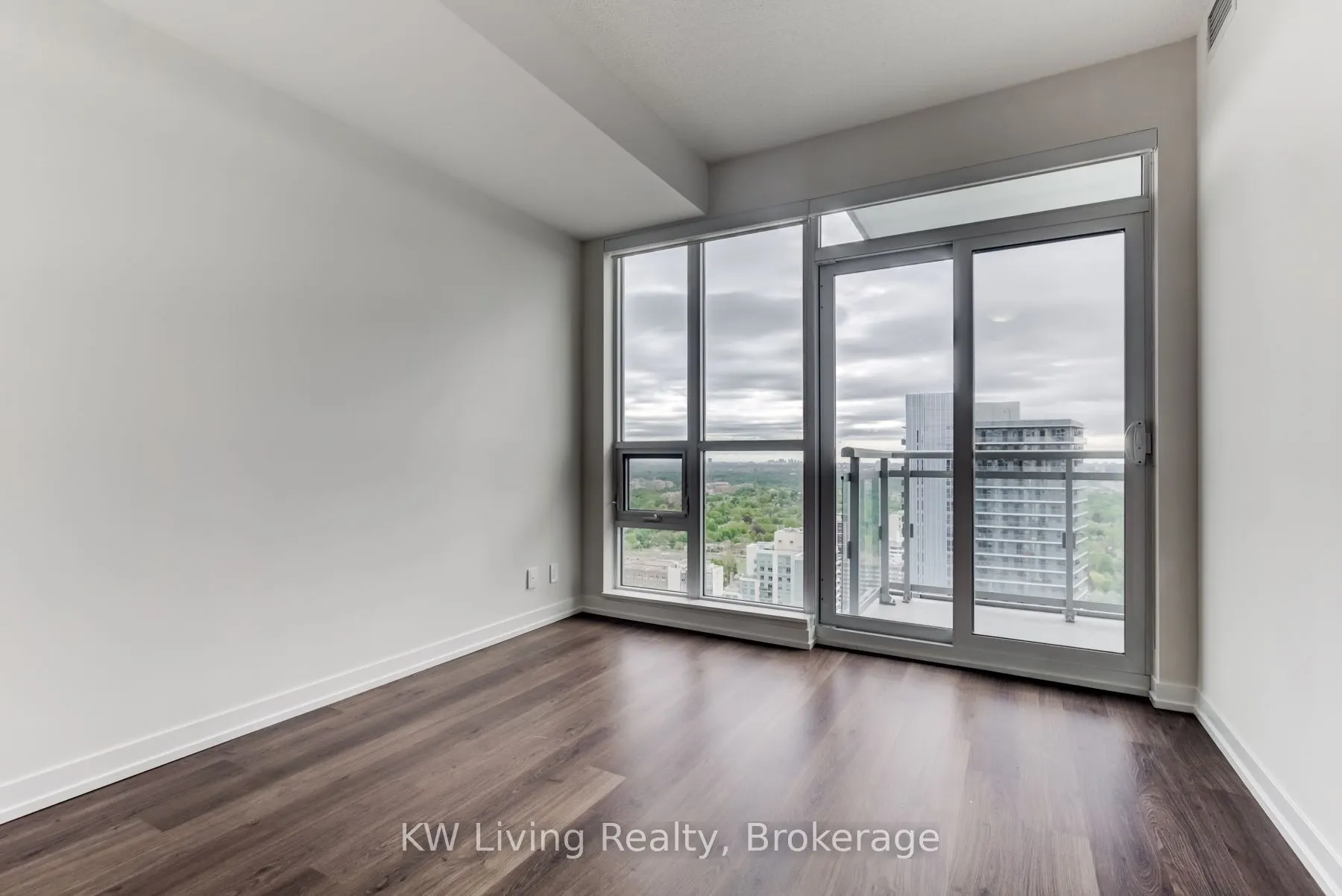 98 Lillian Street, #2916