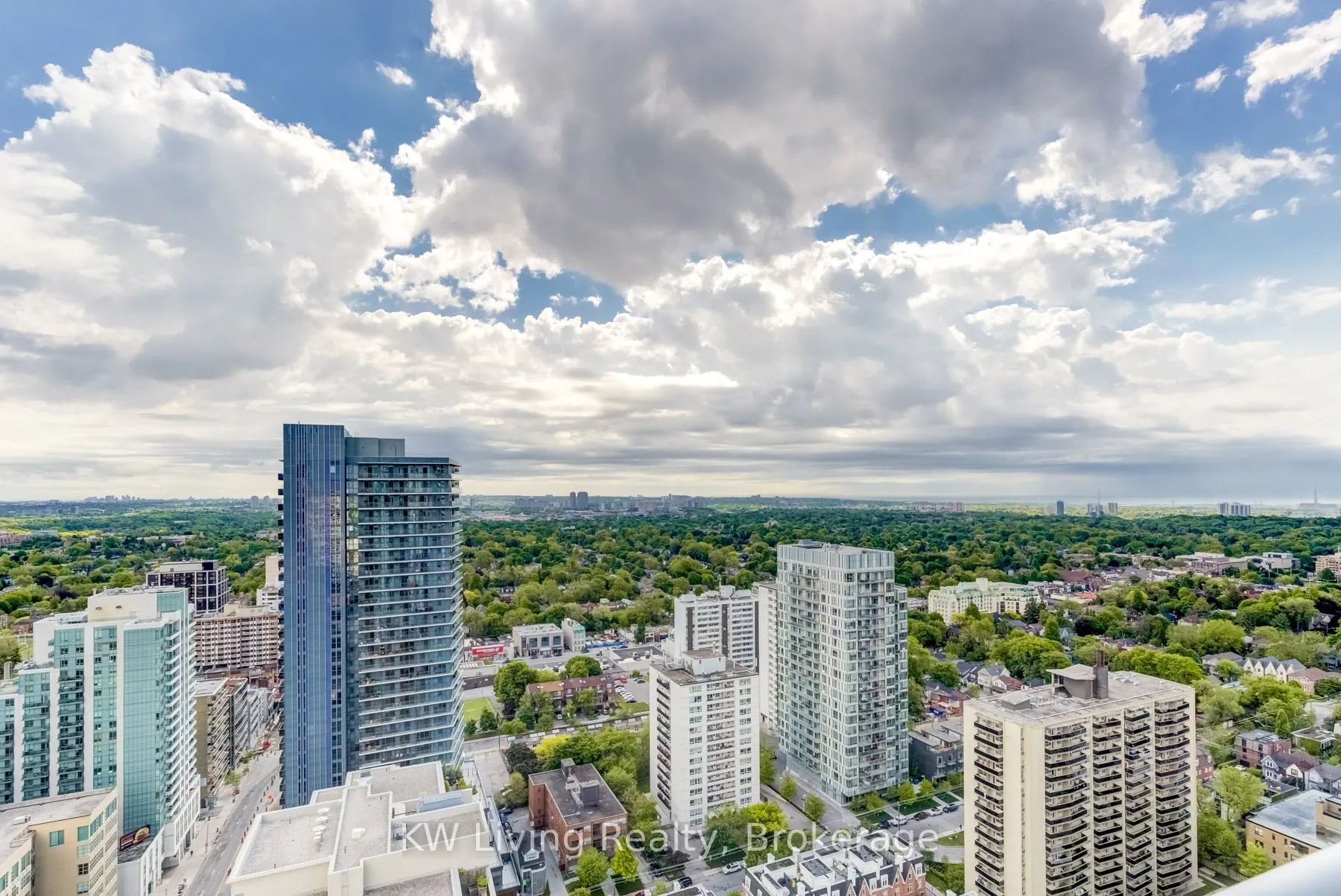 98 Lillian Street, #2916