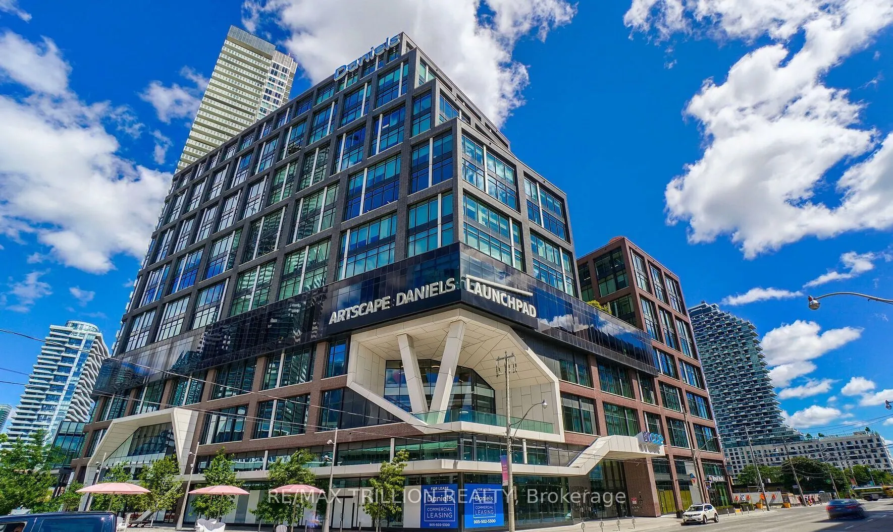 130 Queens Quay E, #514