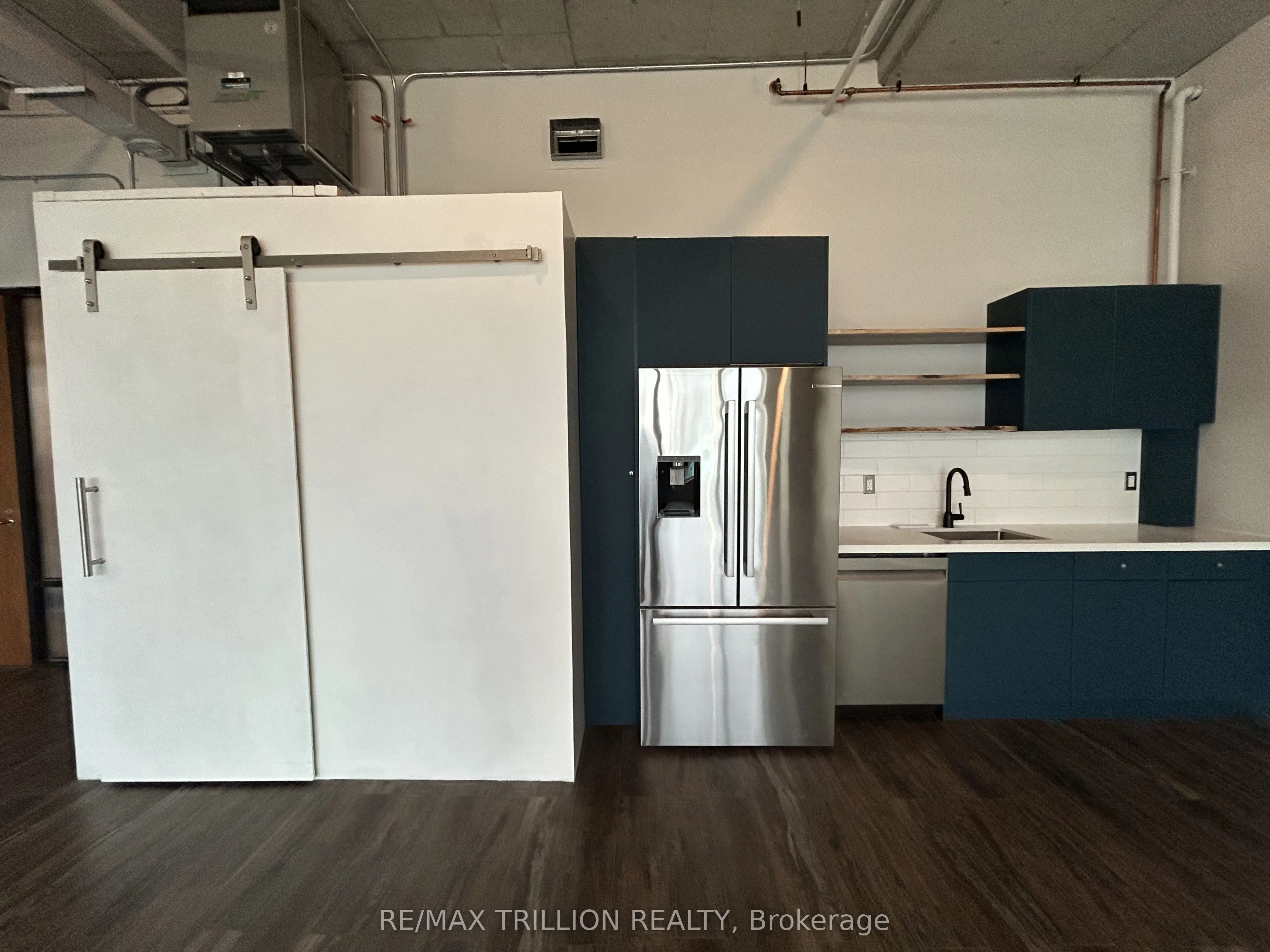 130 Queens Quay E, #514
