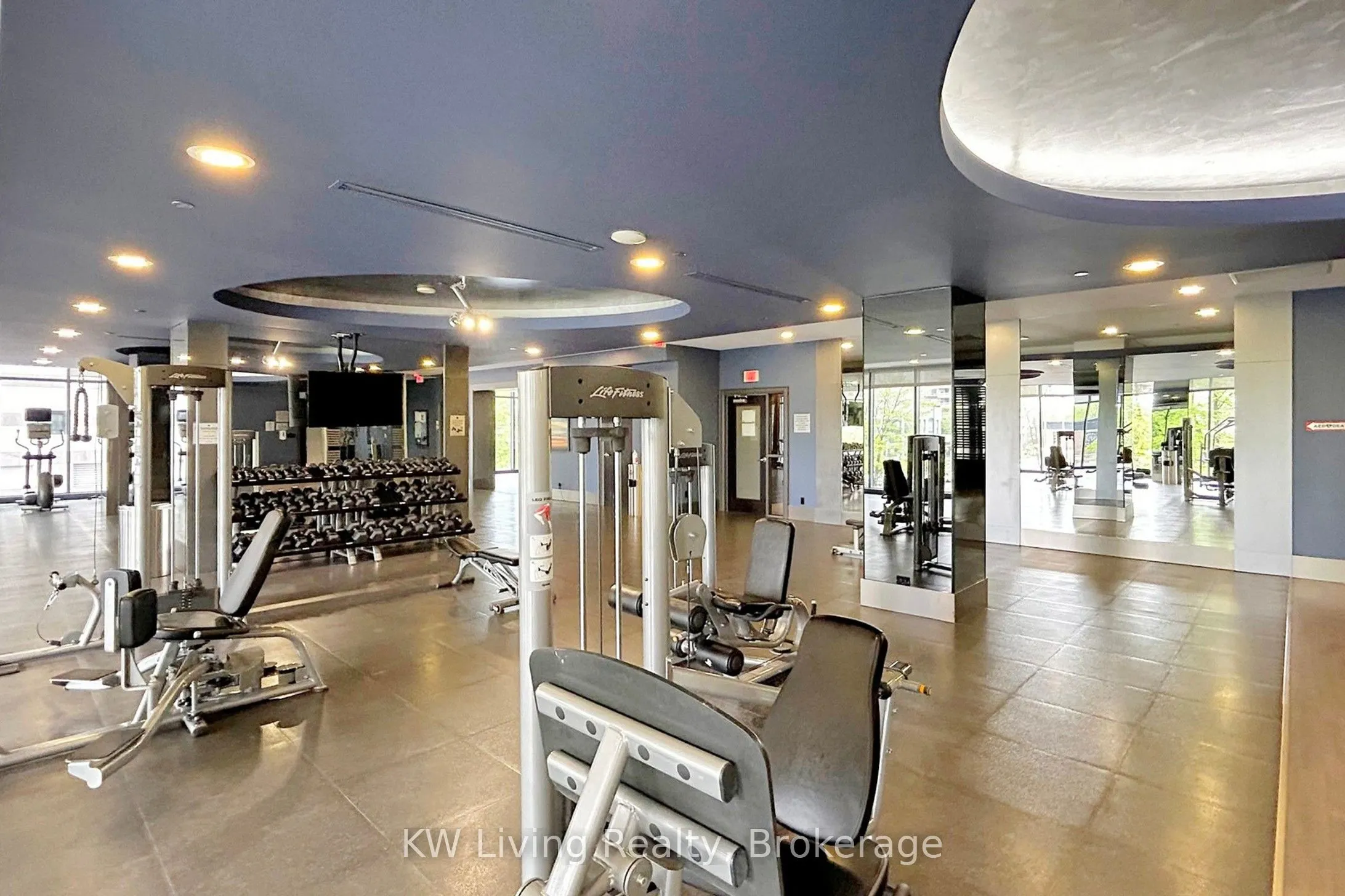 5162 Yonge Street, #PH202