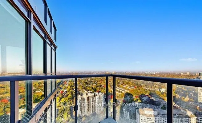 5162 Yonge Street, #PH202