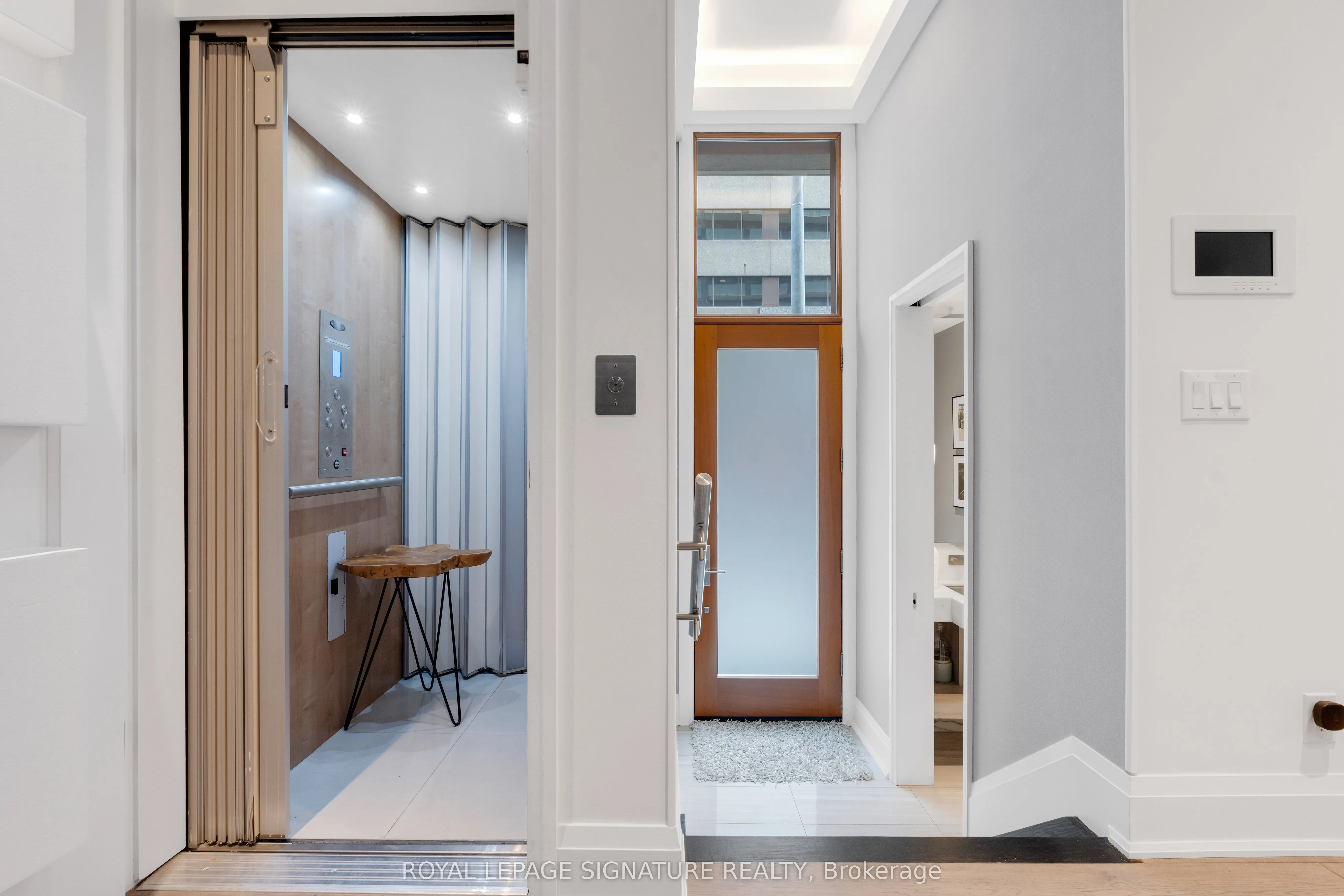 1078 Bay Street, #13