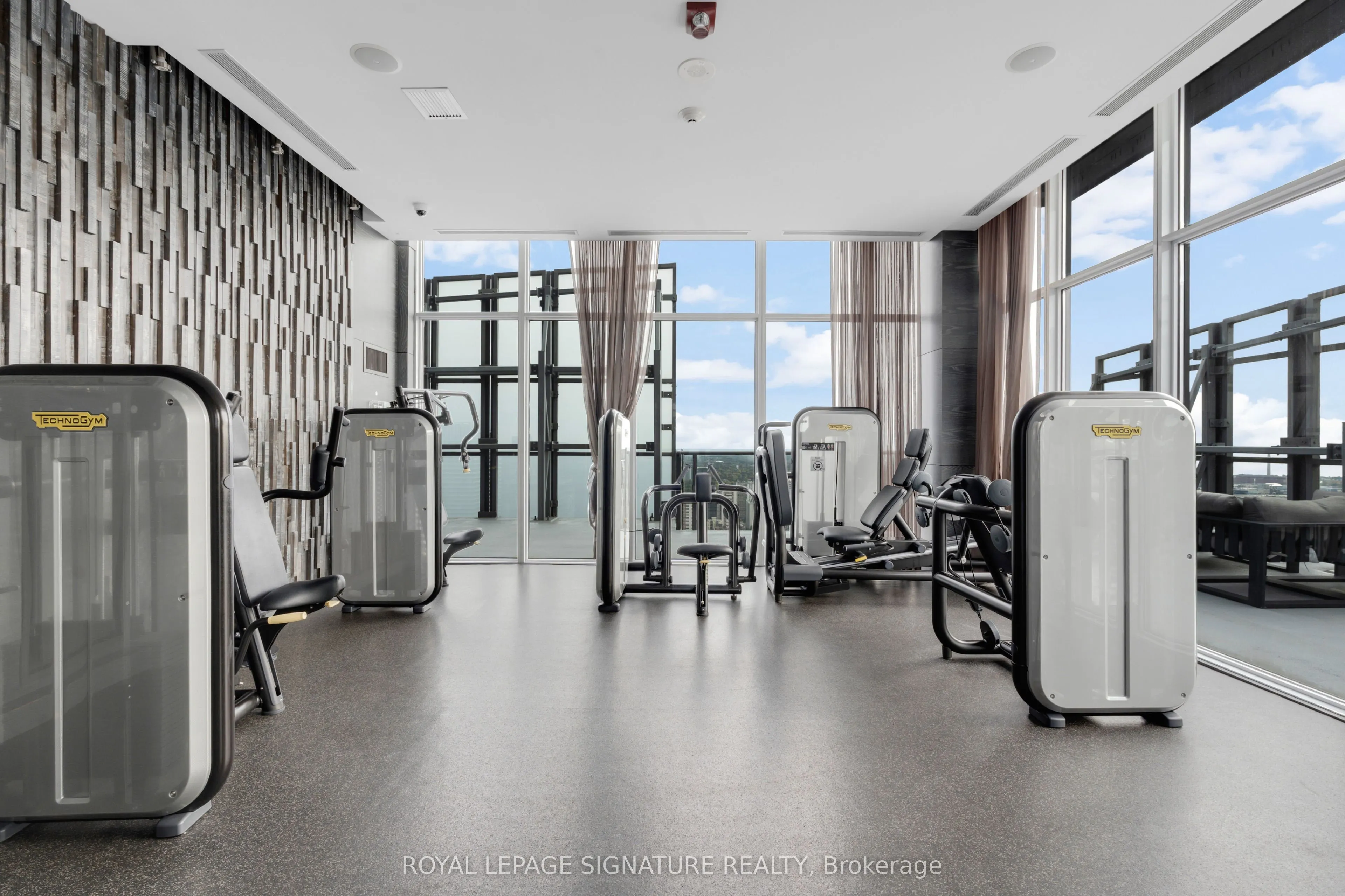 1078 Bay Street, #13