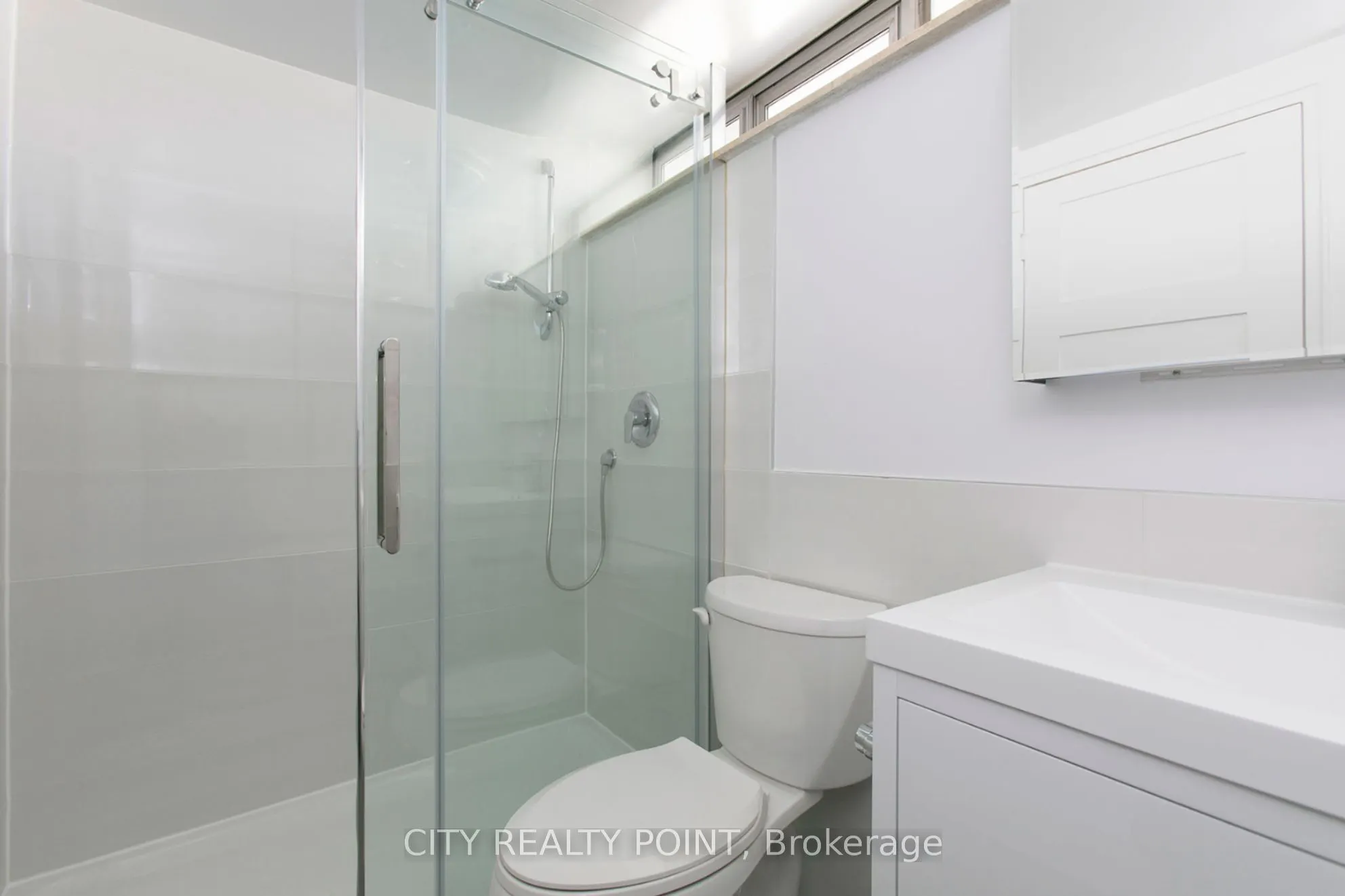 9 Deer Park Crescent, #303