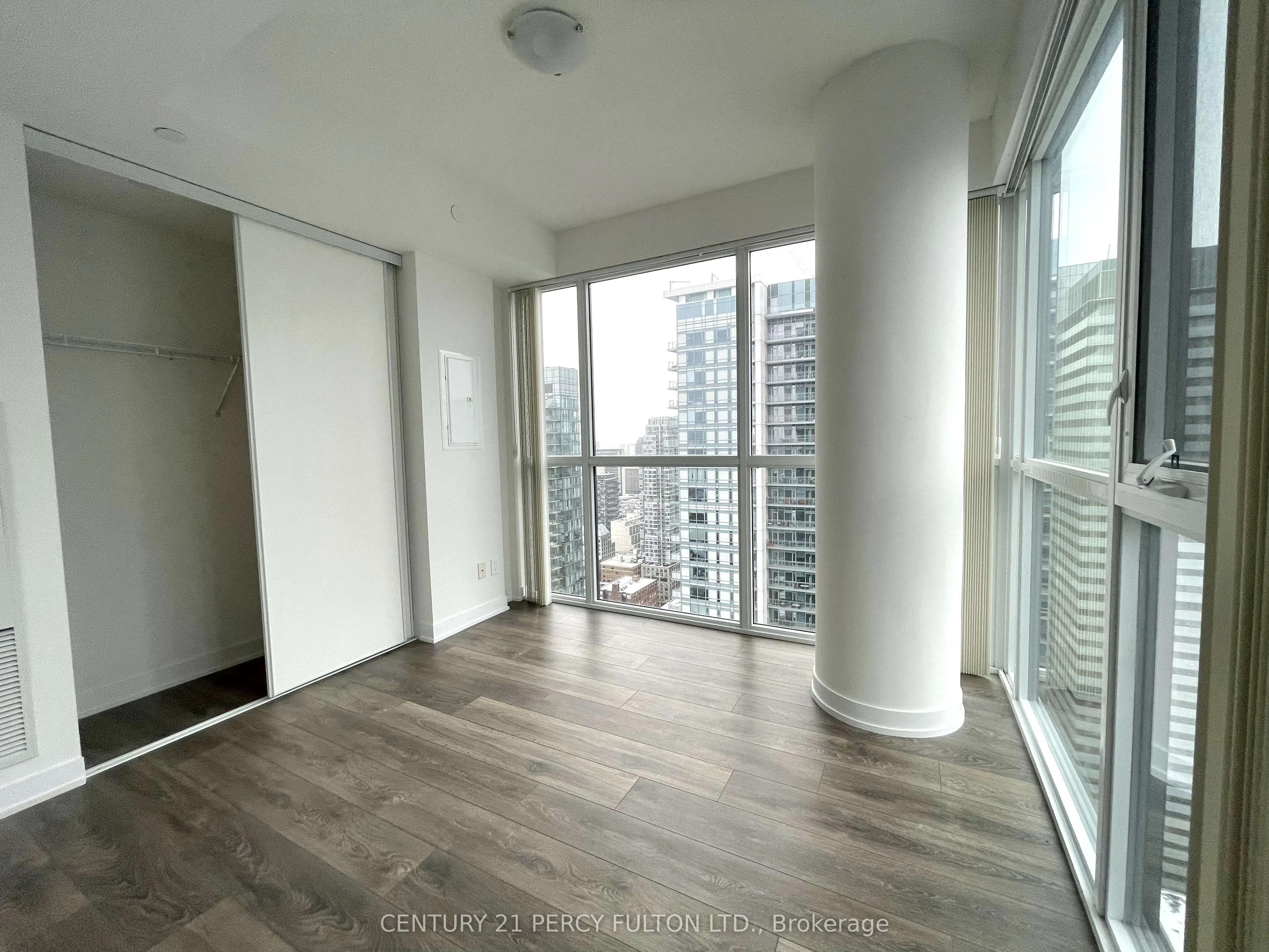 87 Peter Street, #4013