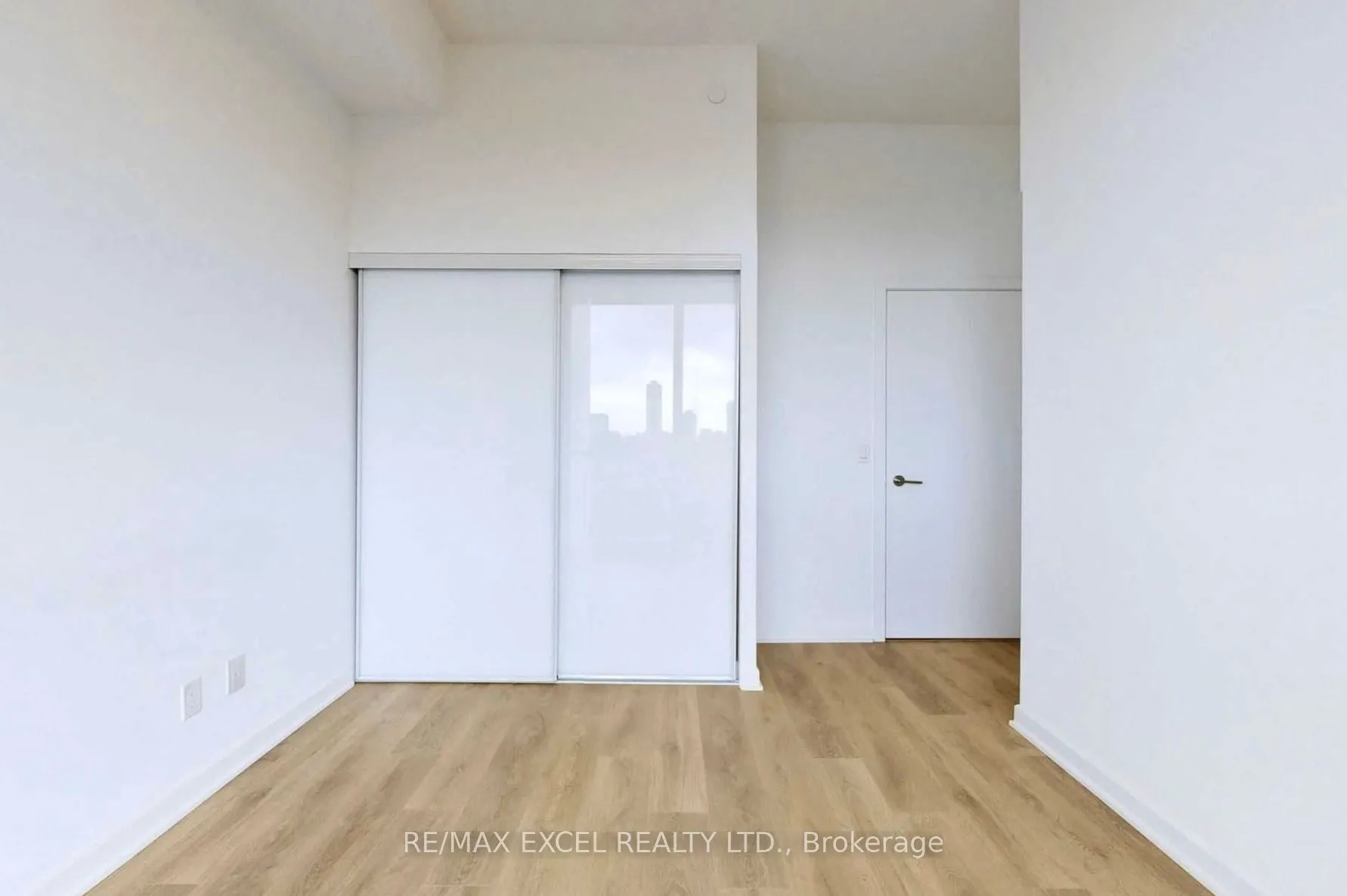 38 Forest Manor Road, #307