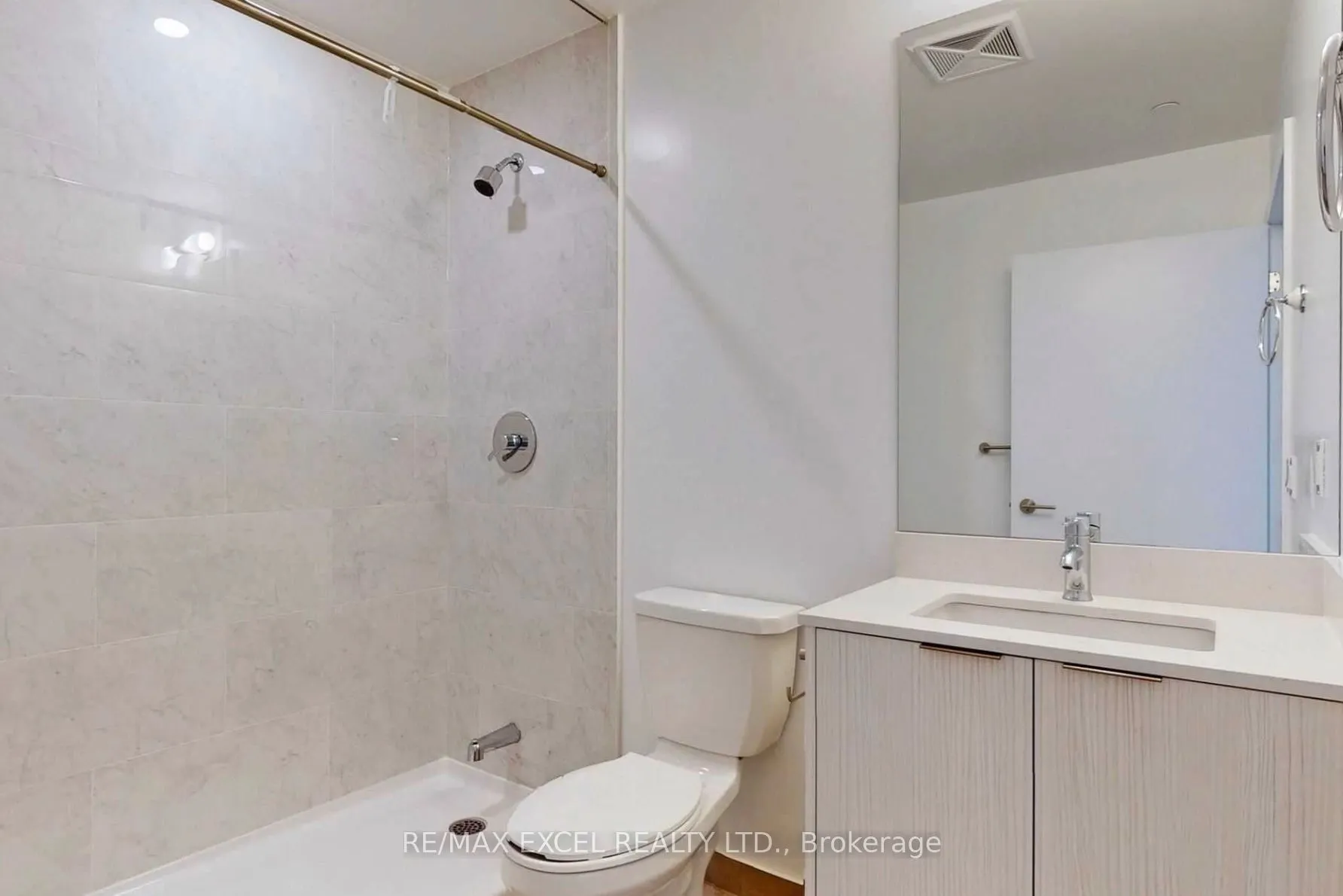 38 Forest Manor Road, #307