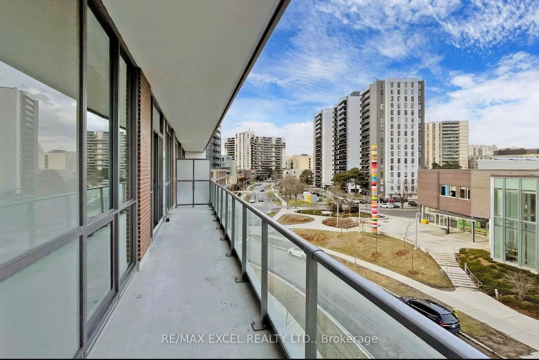 38 Forest Manor Road, #307