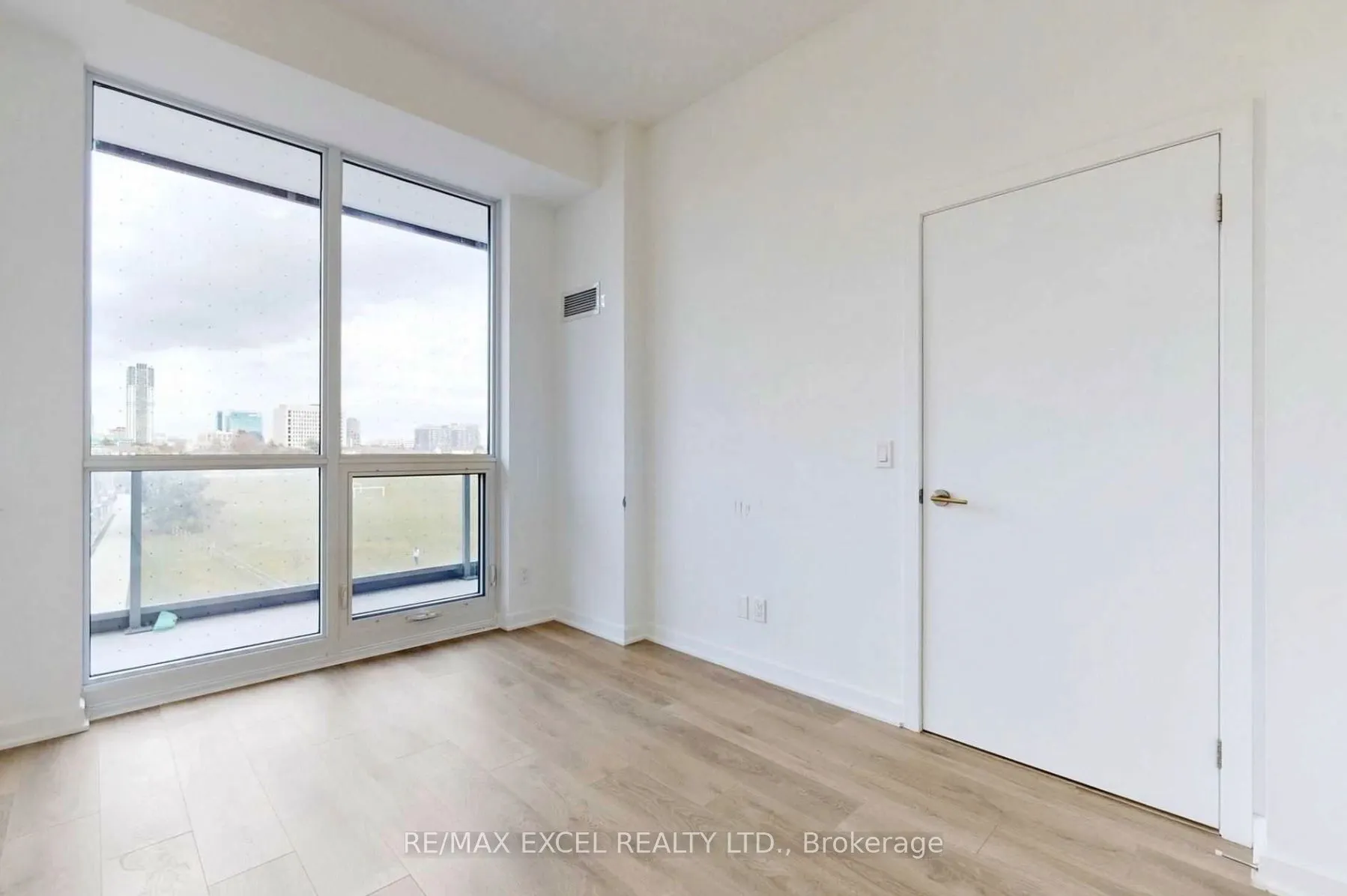 38 Forest Manor Road, #307