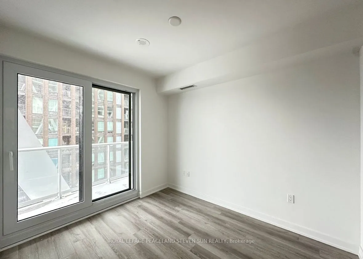 230 Simcoe Street, #3019