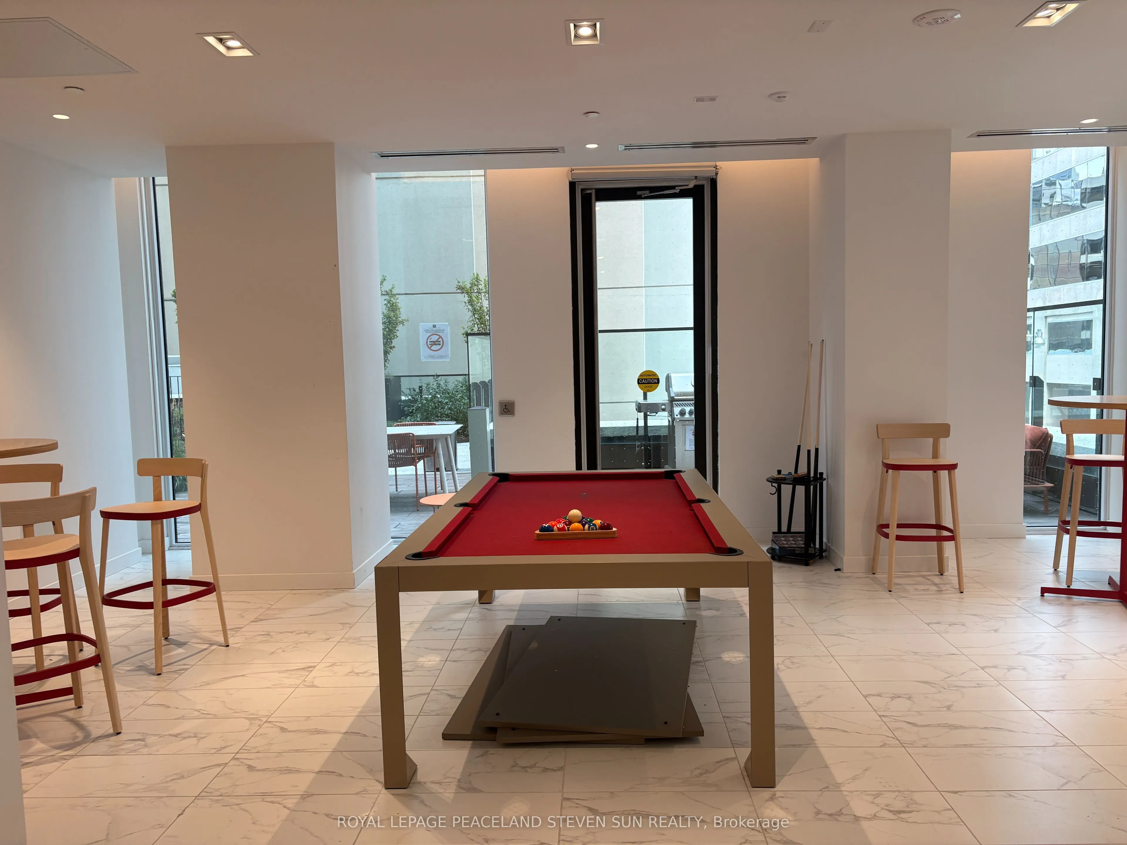 230 Simcoe Street, #3019