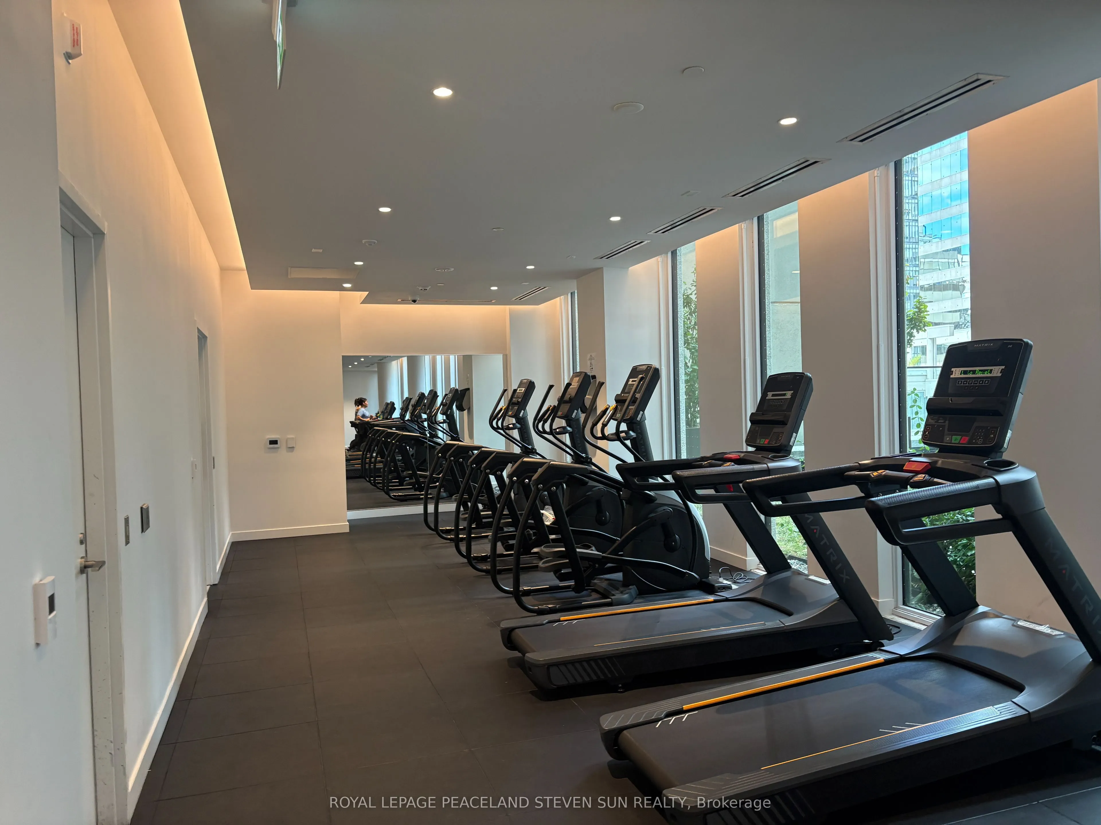 230 Simcoe Street, #3019