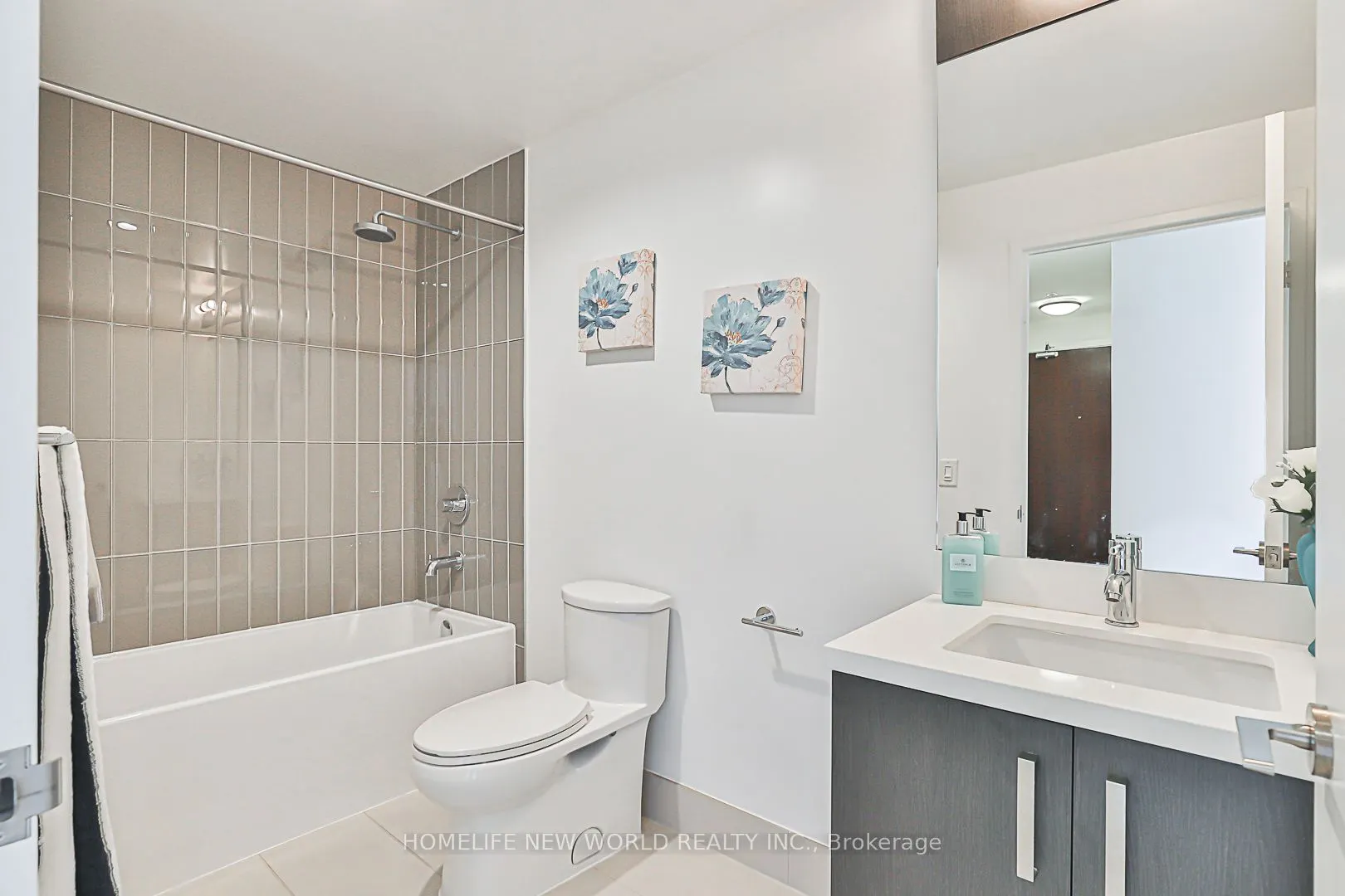 120 Bayview Avenue, #S501
