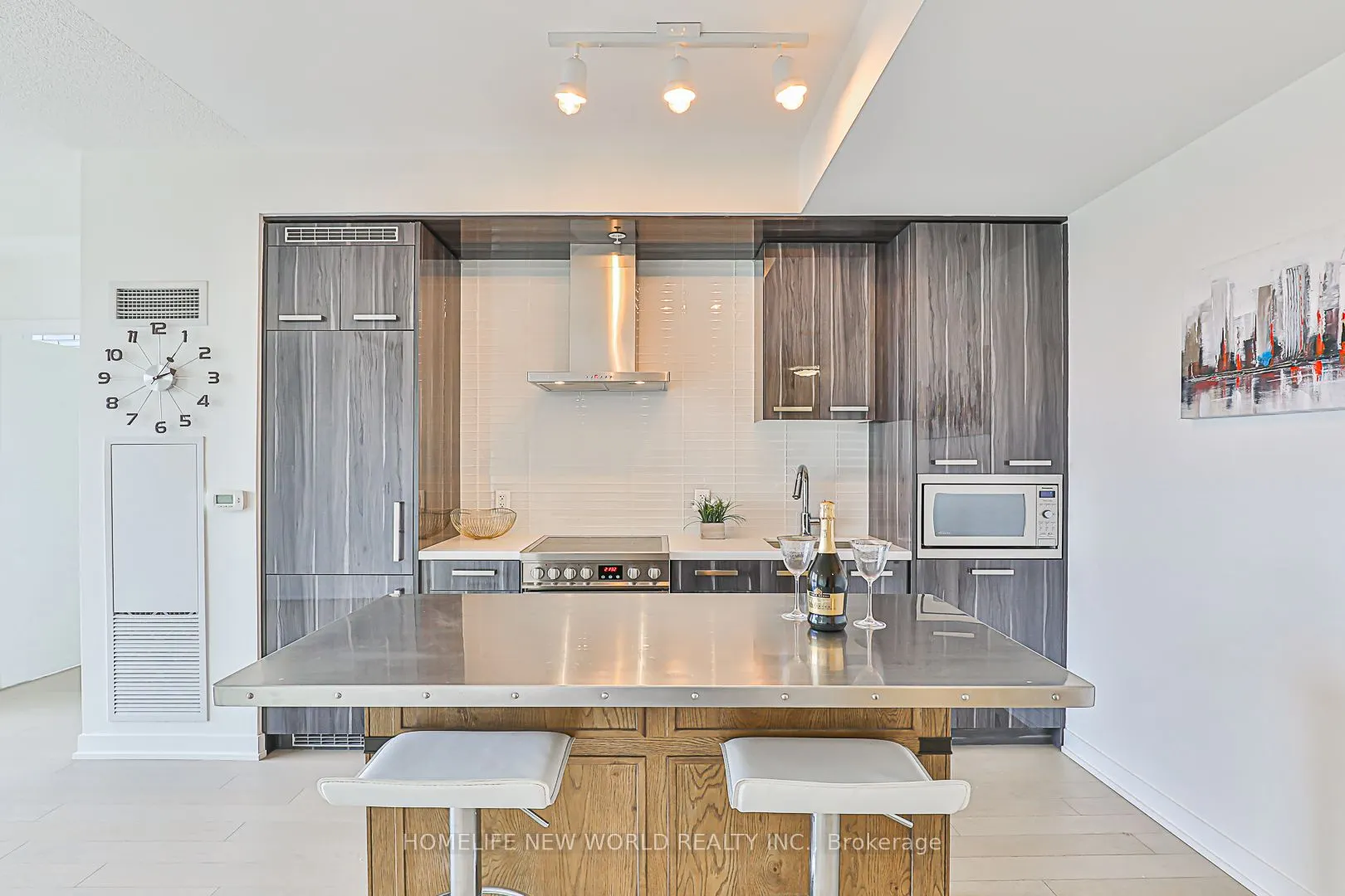 120 Bayview Avenue, #S501