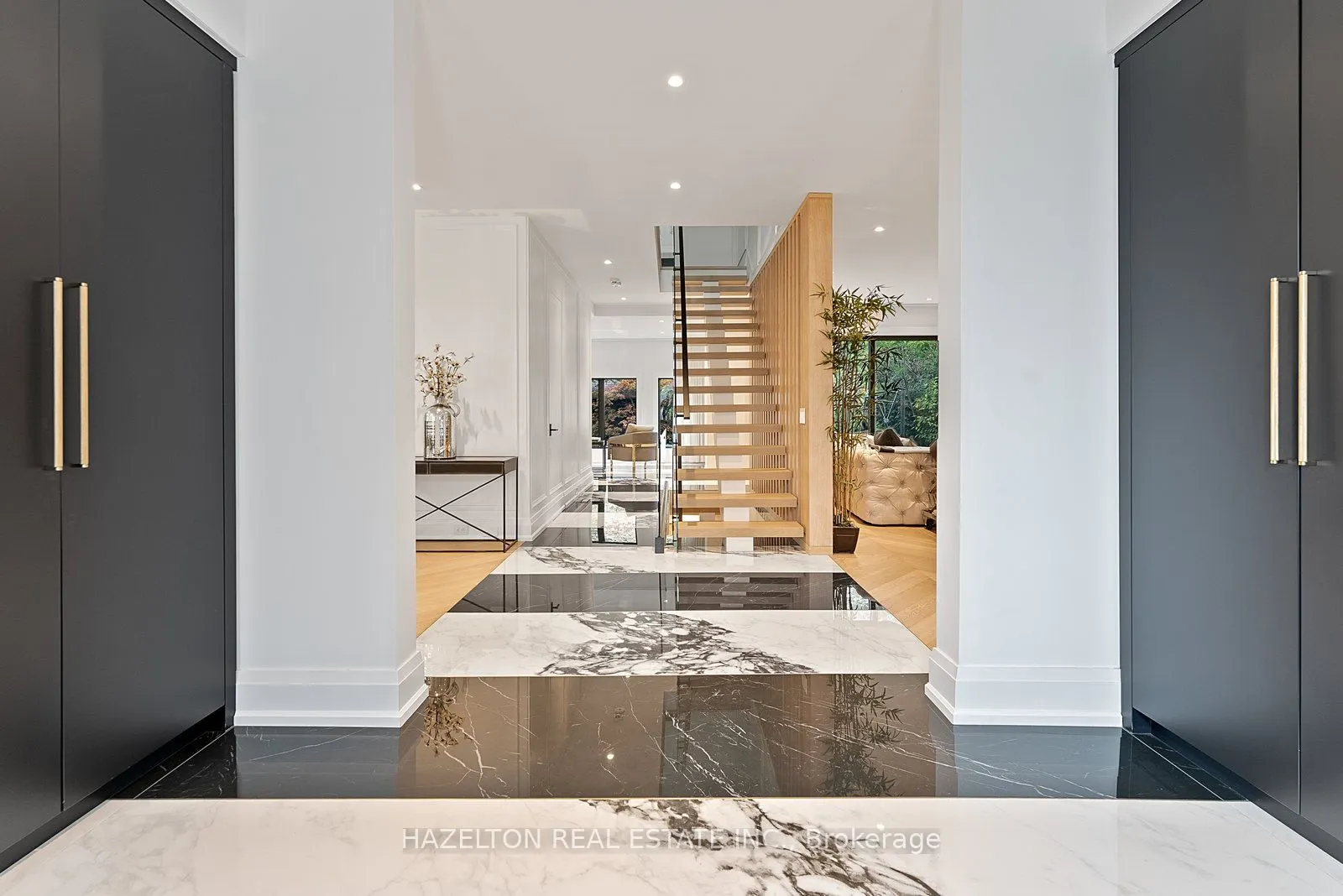 62 Maple Avenue