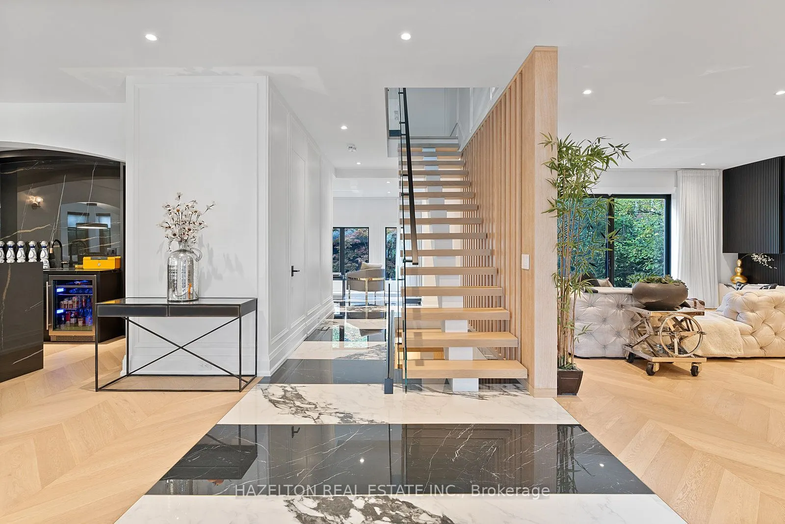 62 Maple Avenue