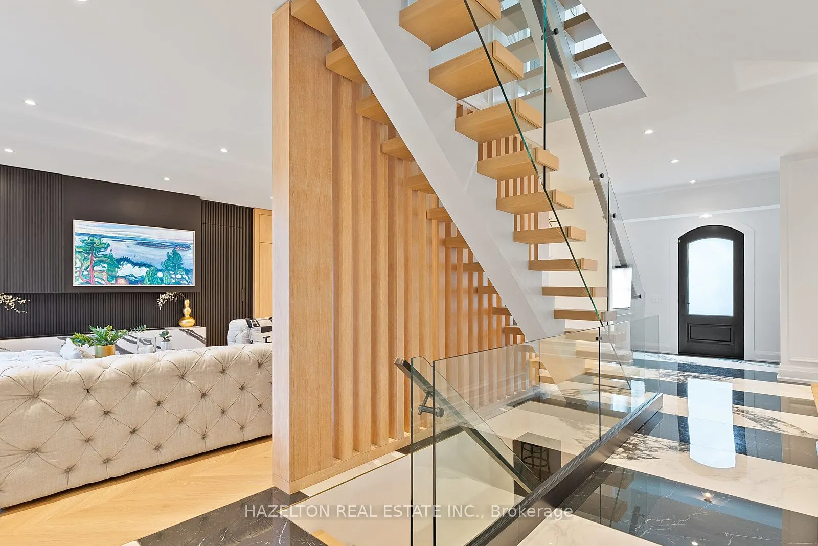 62 Maple Avenue