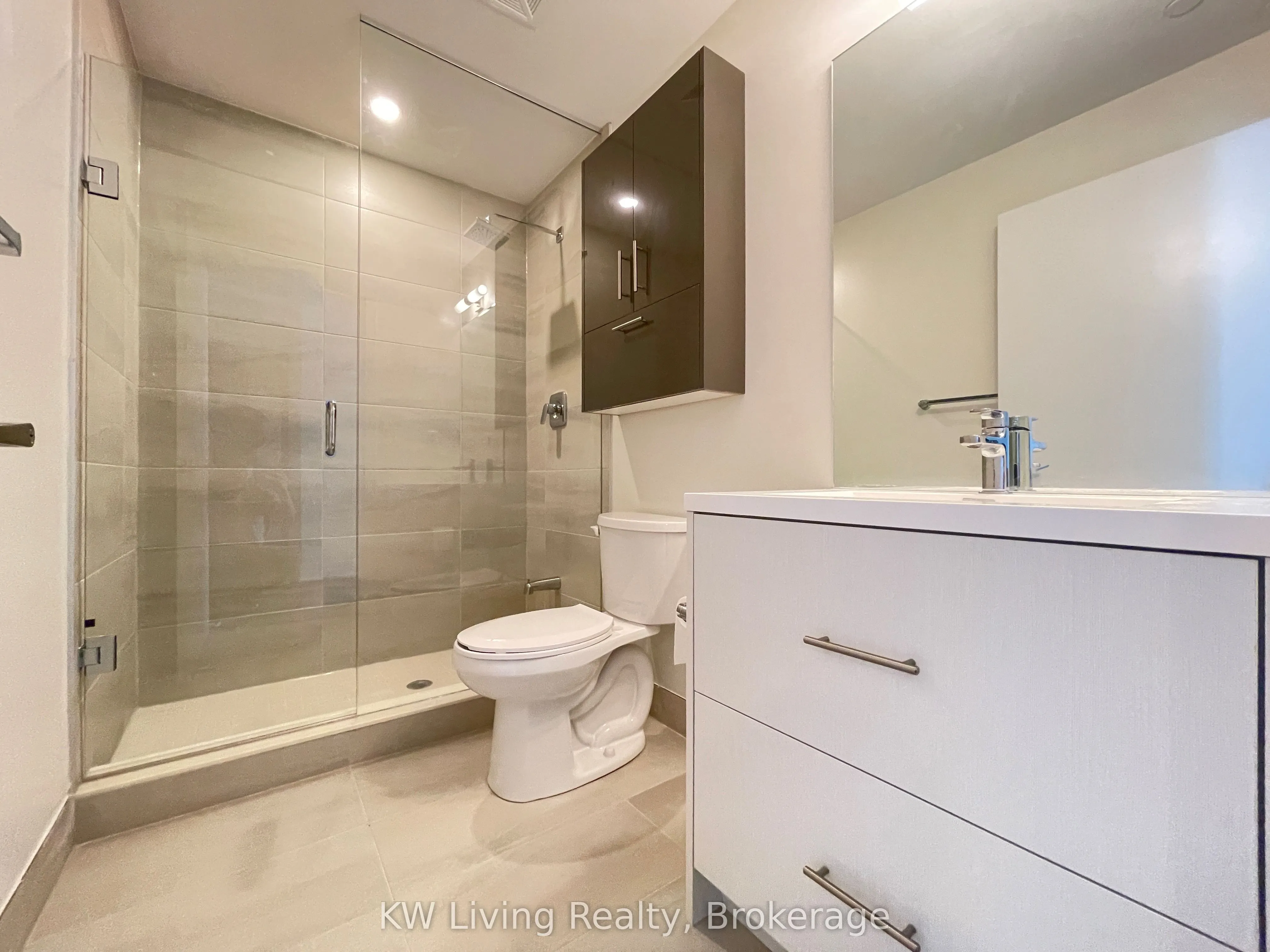 188 Fairview Mall Drive, #1901