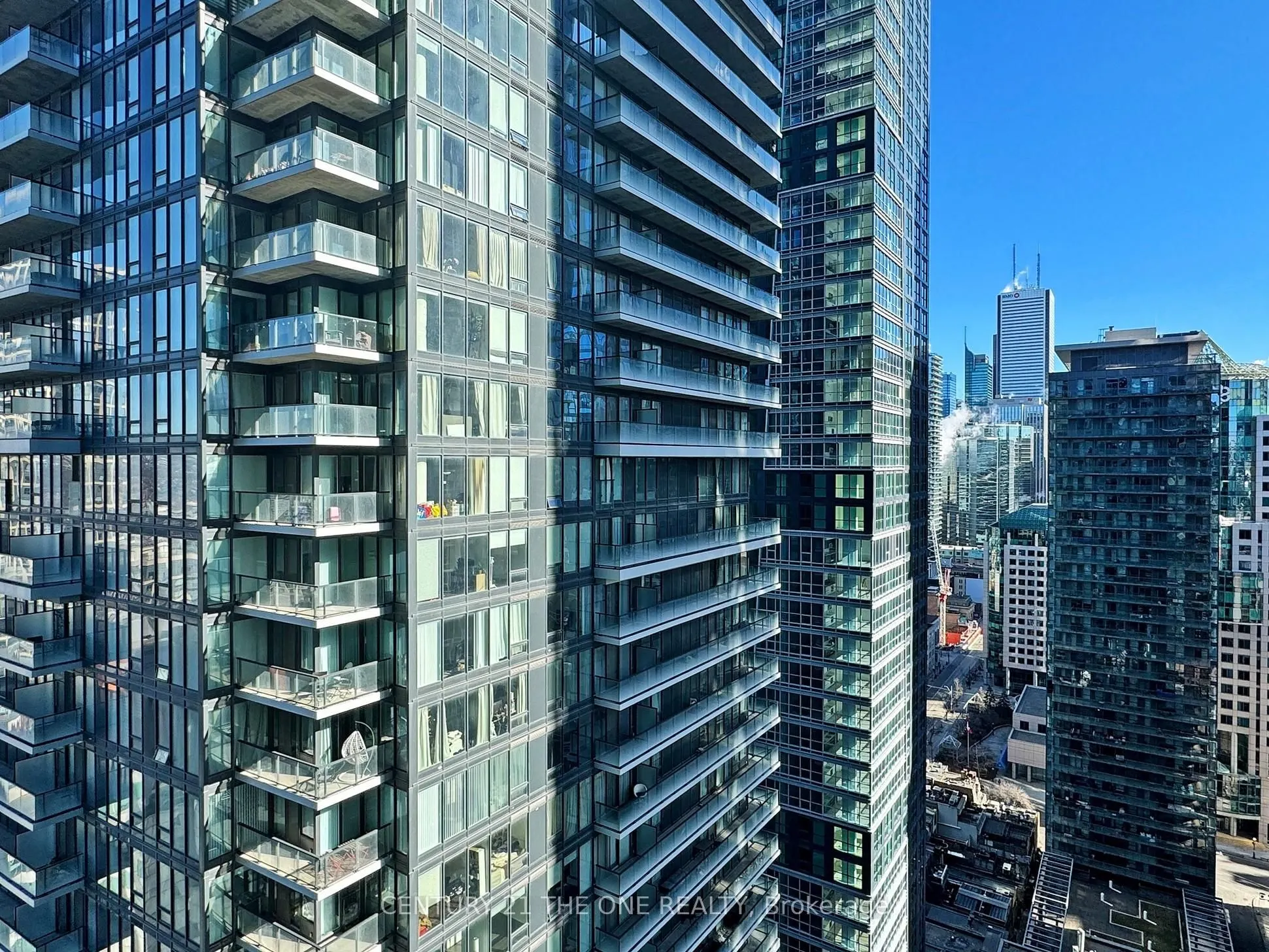 115 Blue Jays Way, #3301
