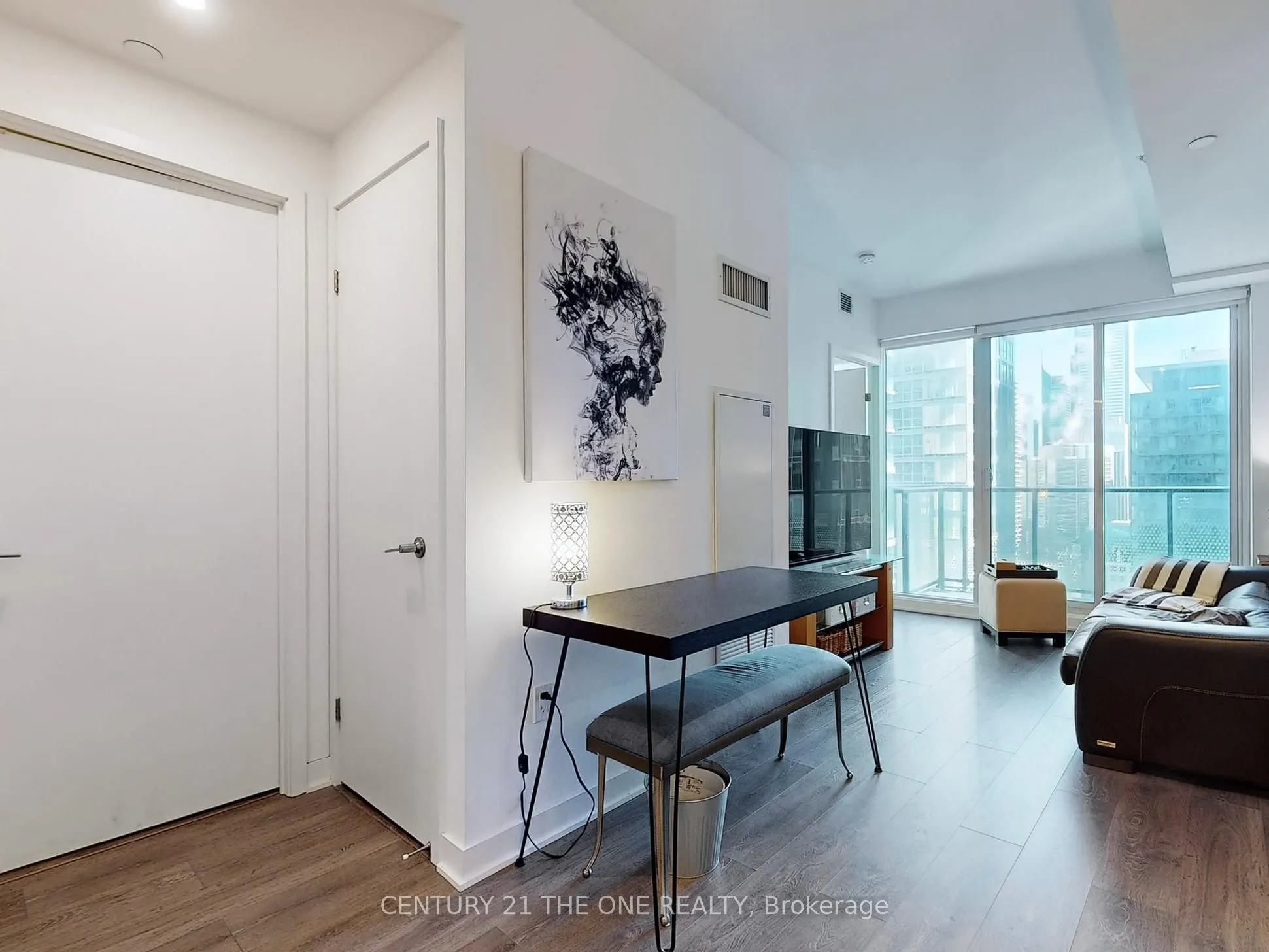 115 Blue Jays Way, #3301