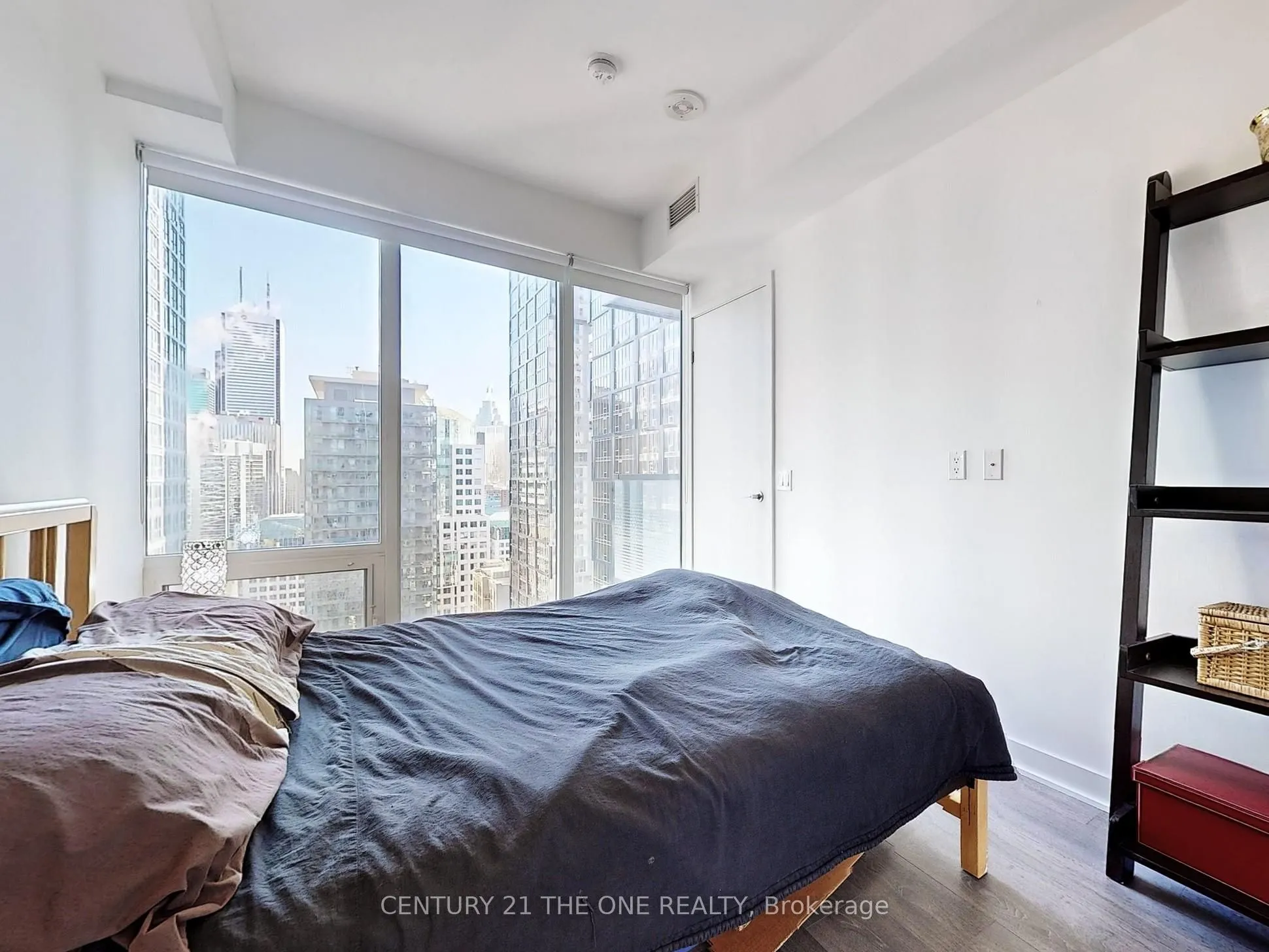 115 Blue Jays Way, #3301