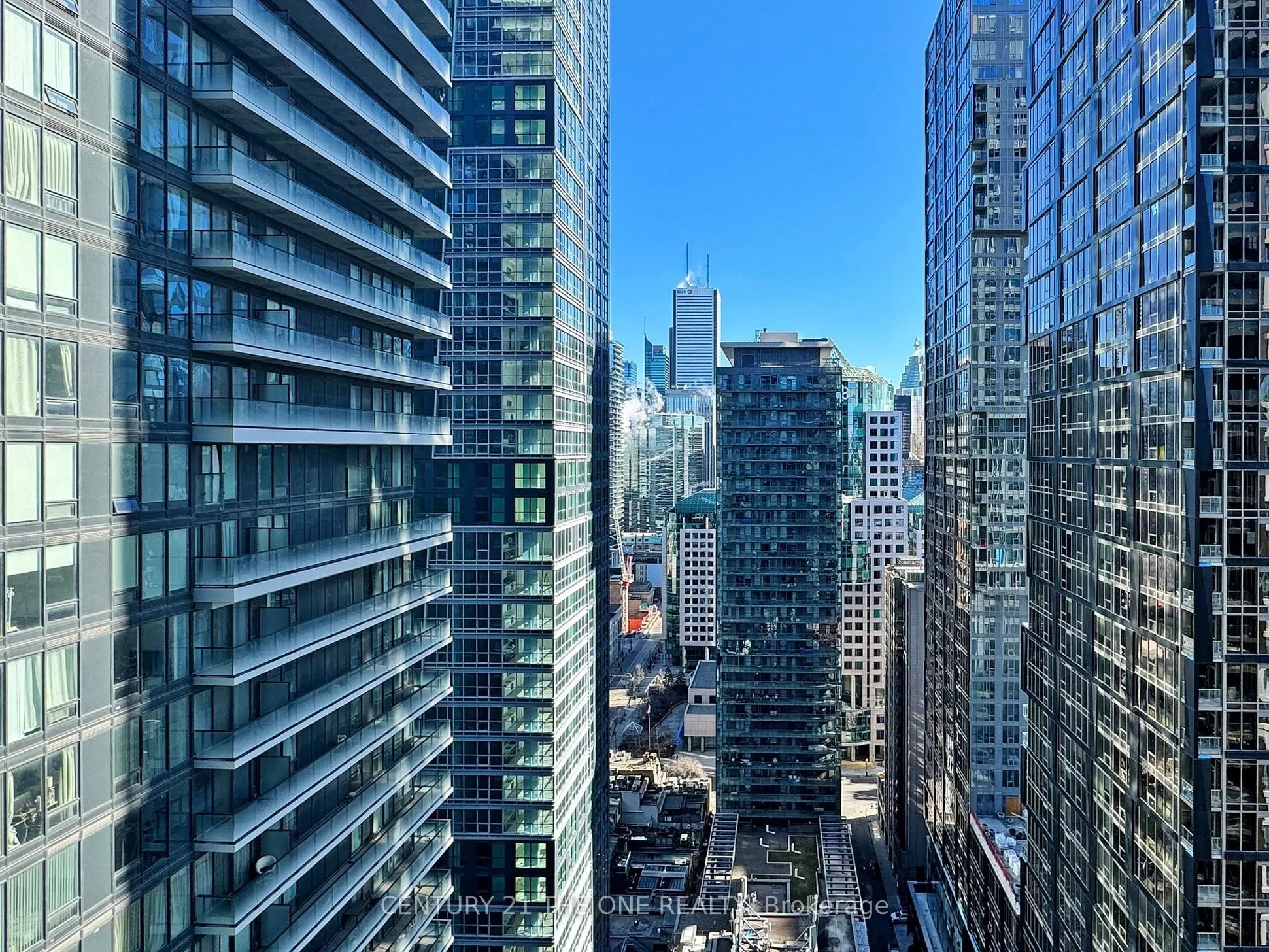 115 Blue Jays Way, #3301