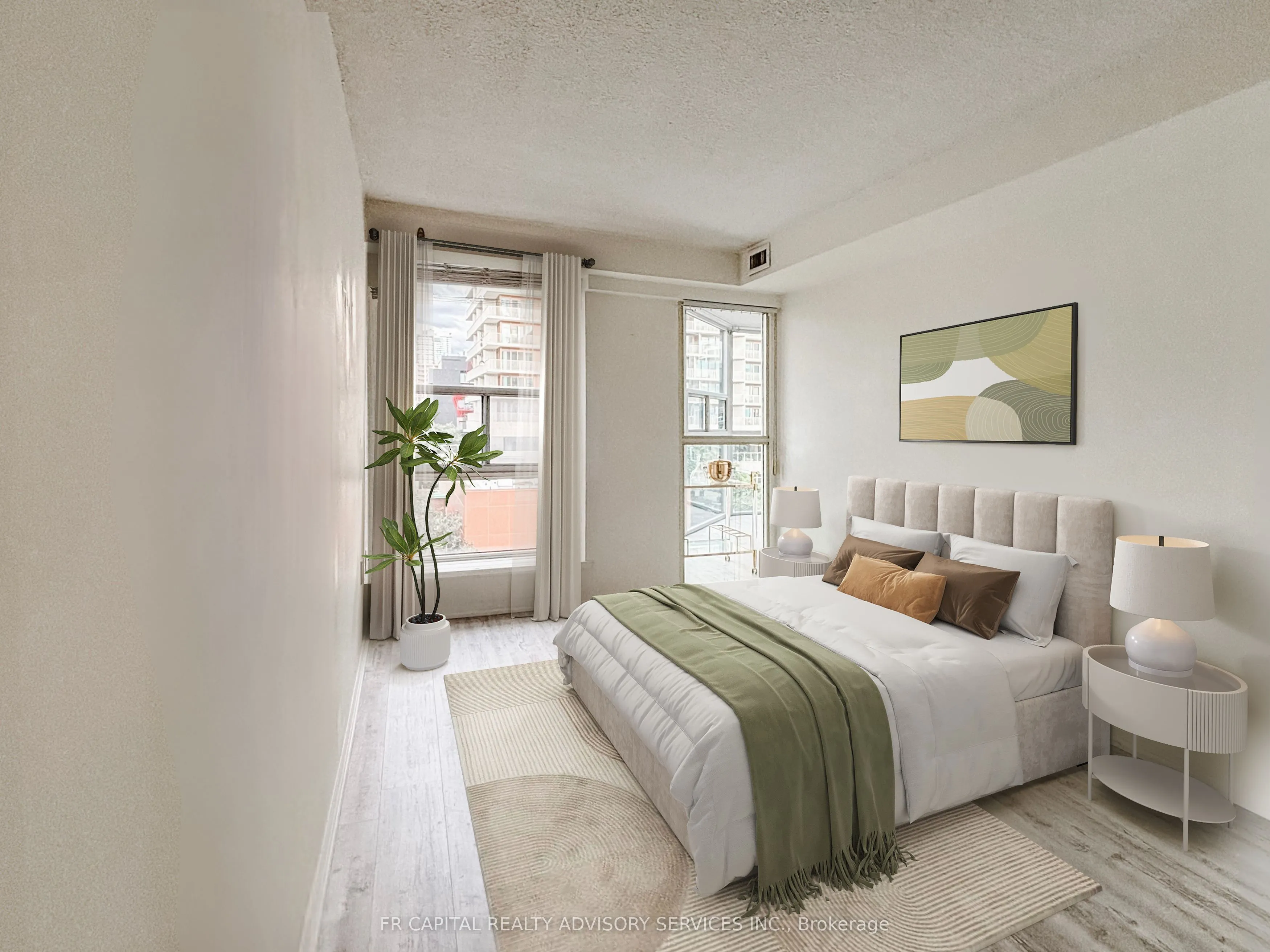 701 King Street W, #813