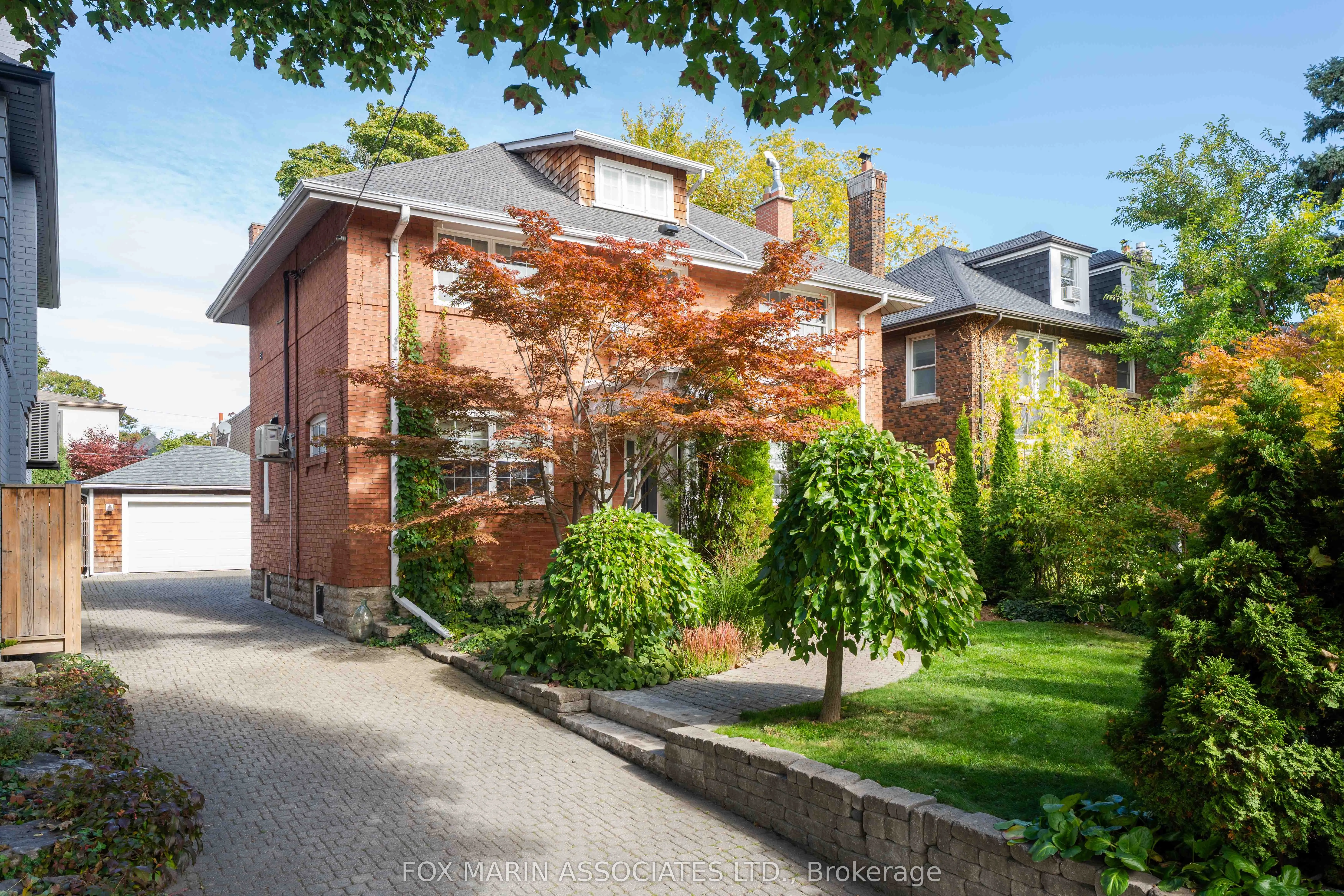 22 Claxton Boulevard