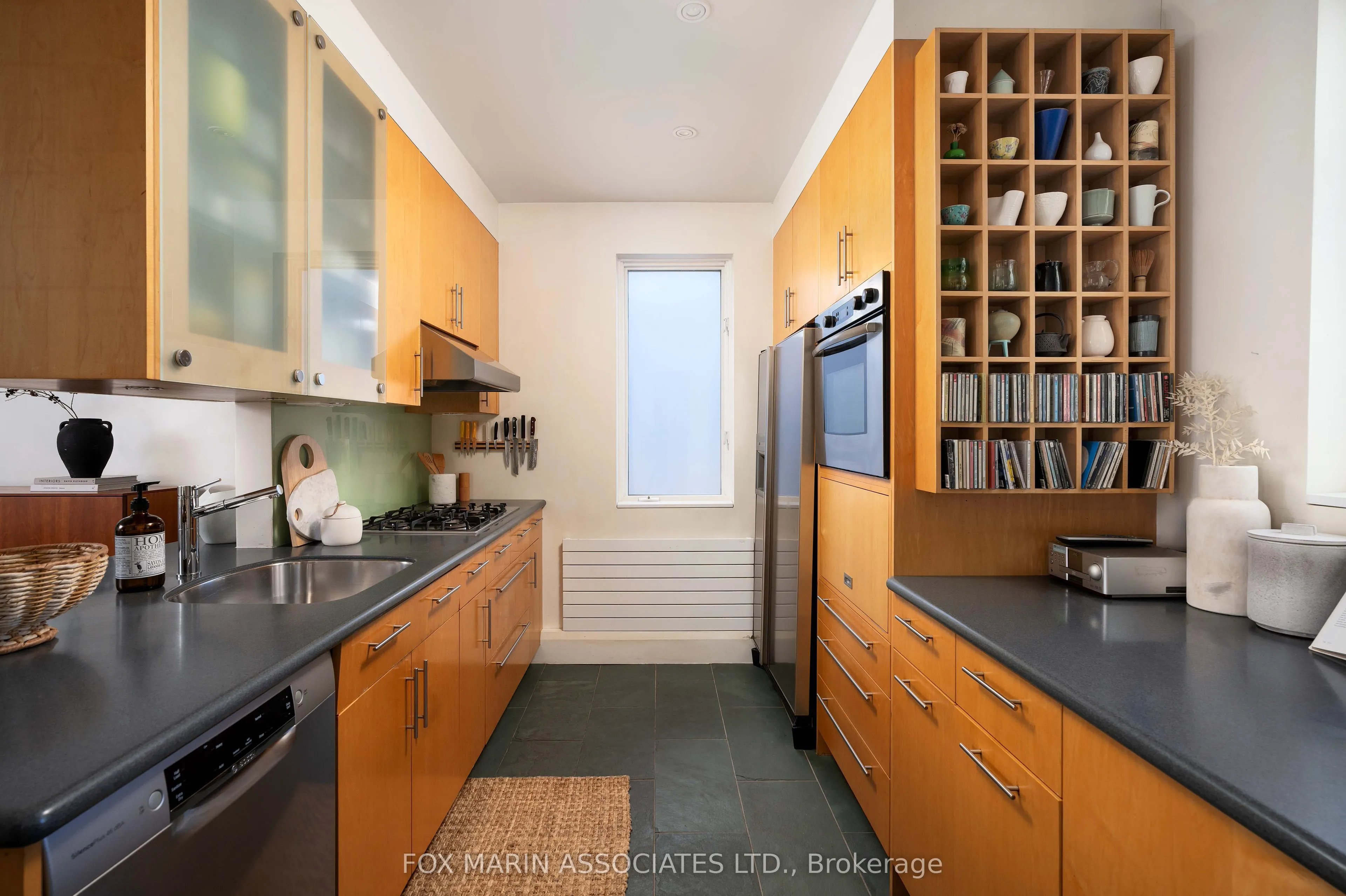 22 Claxton Boulevard