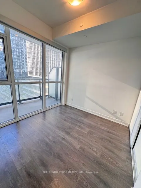 30 Ordnance Street, #705