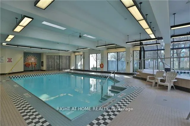 7 Bishop Avenue, #1104