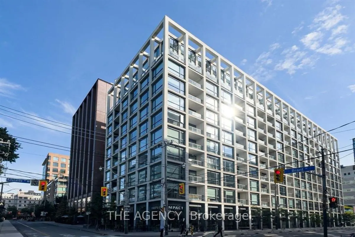 39 Brant Street, #512