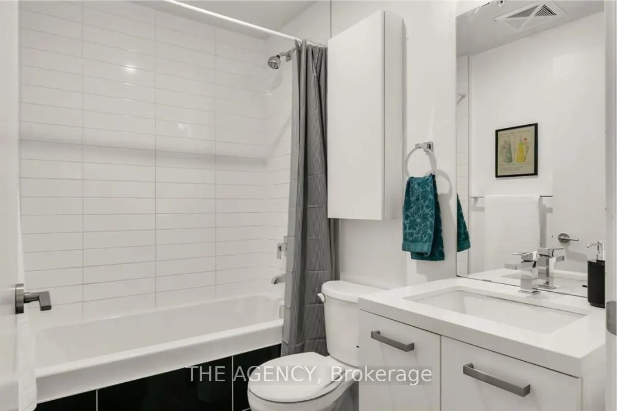 39 Brant Street, #512