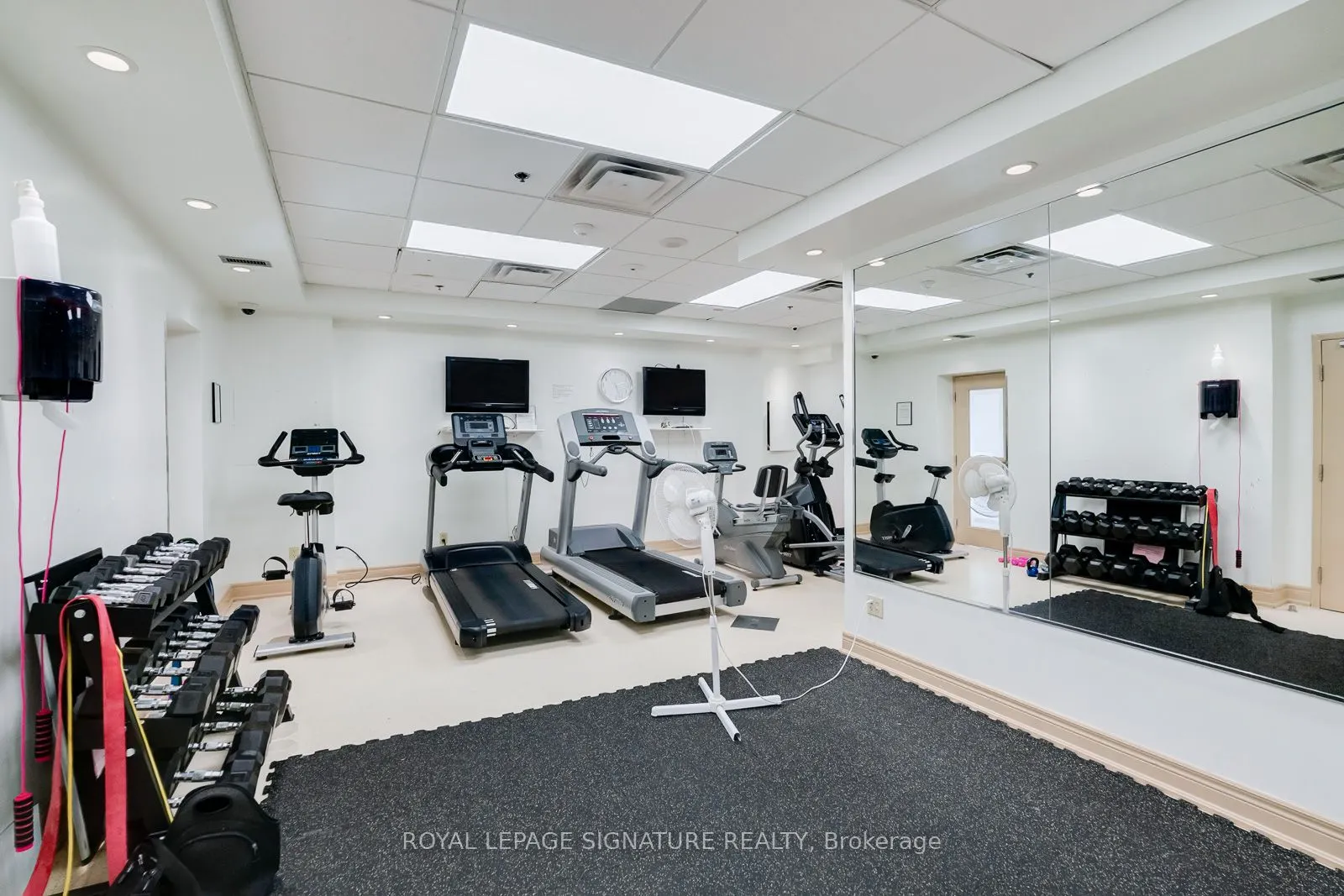 260 Heath Street W, #504
