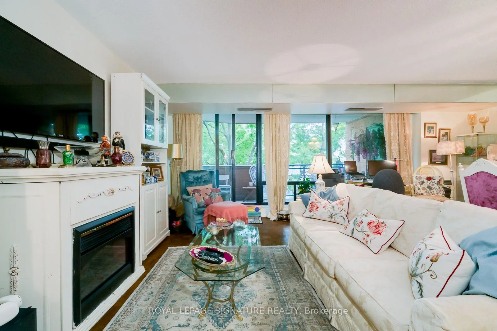 260 Heath Street W, #504