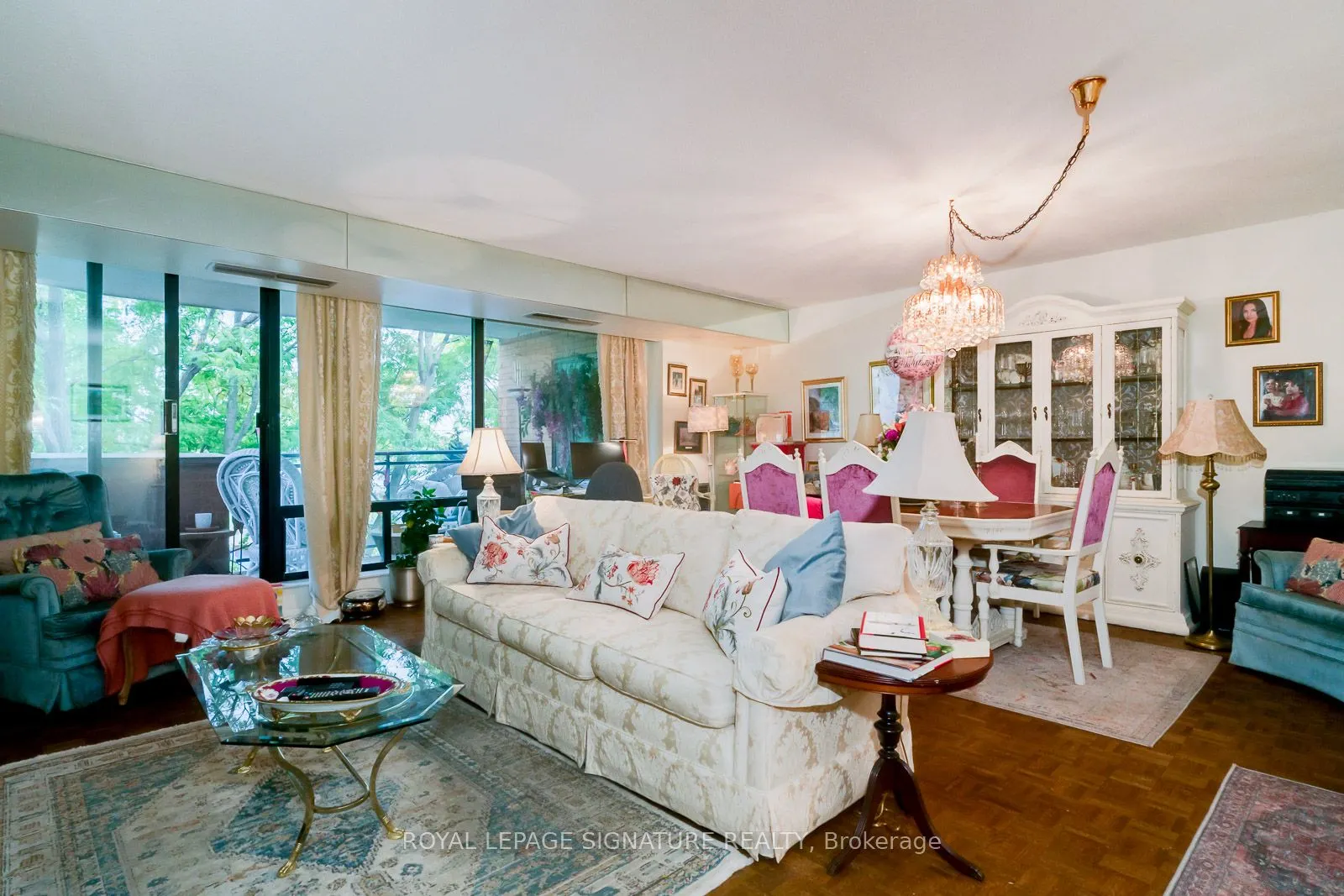 260 Heath Street W, #504