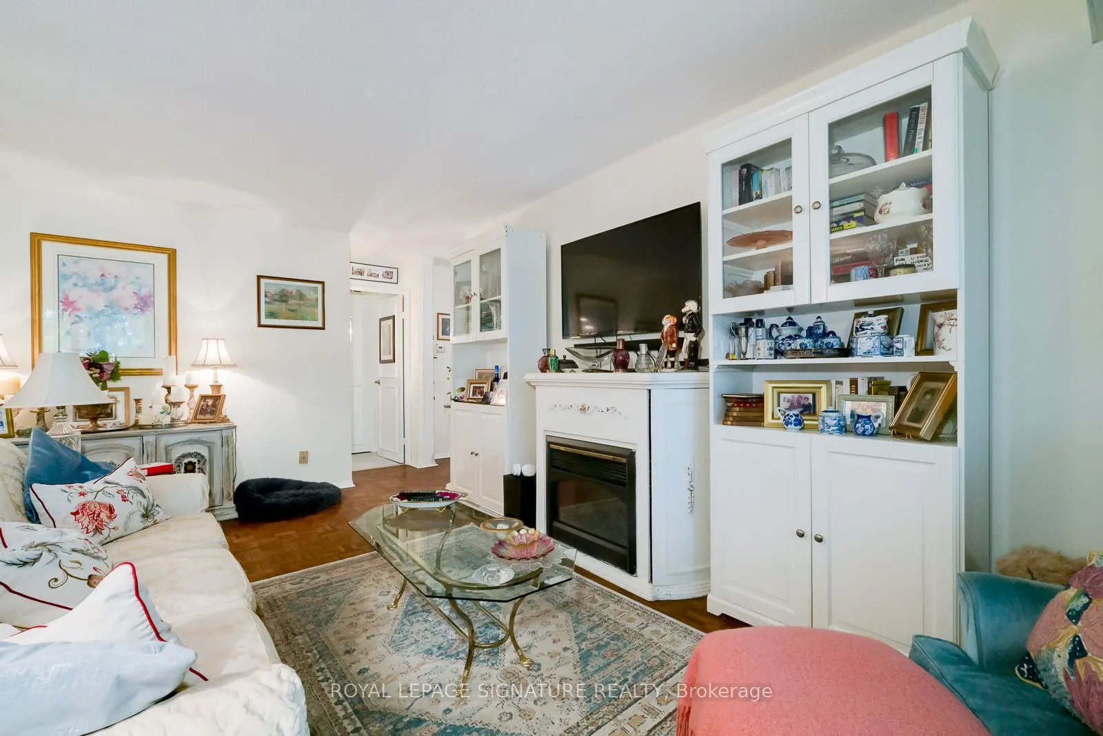 260 Heath Street W, #504
