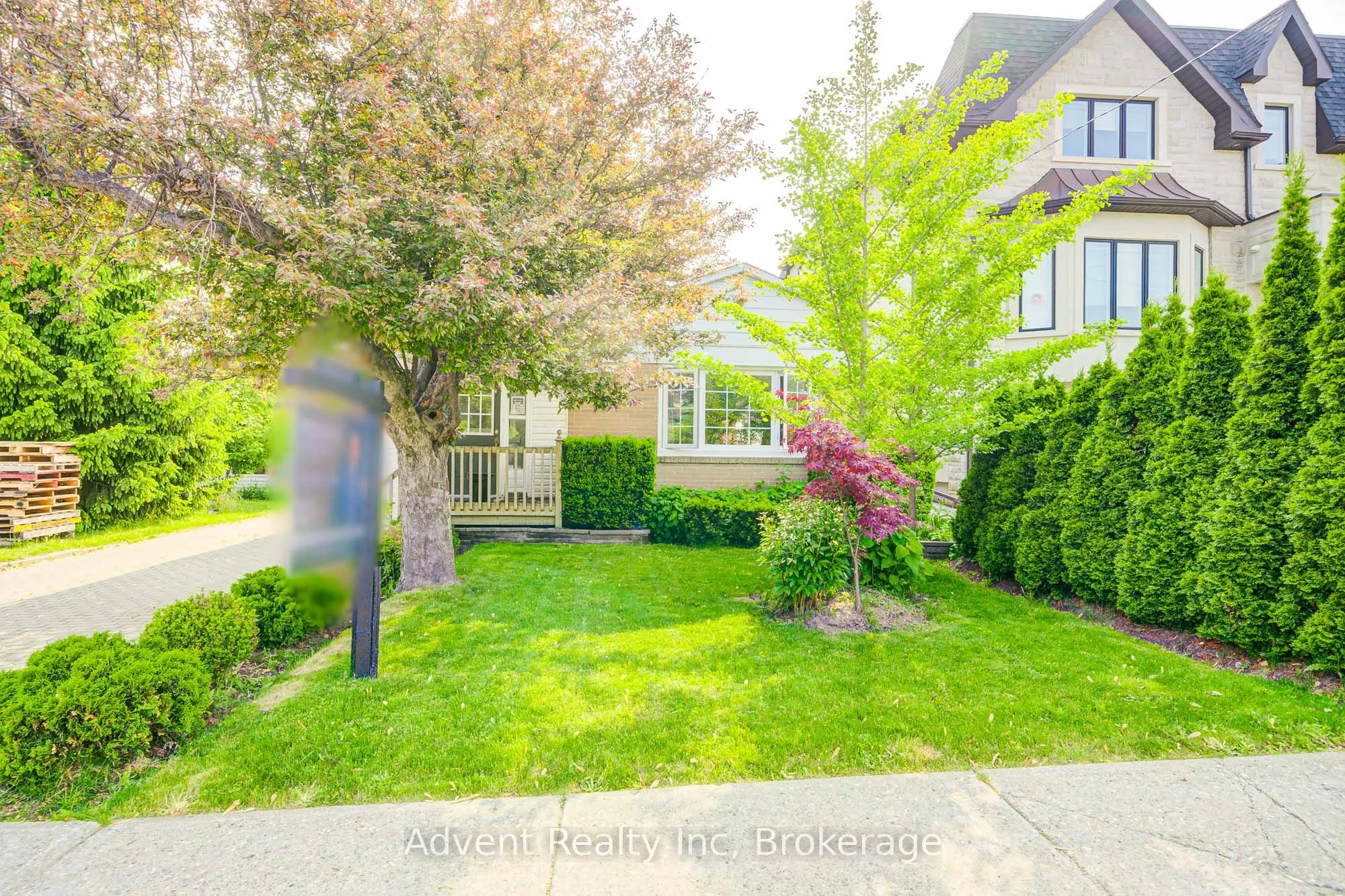 223 Willowdale Avenue