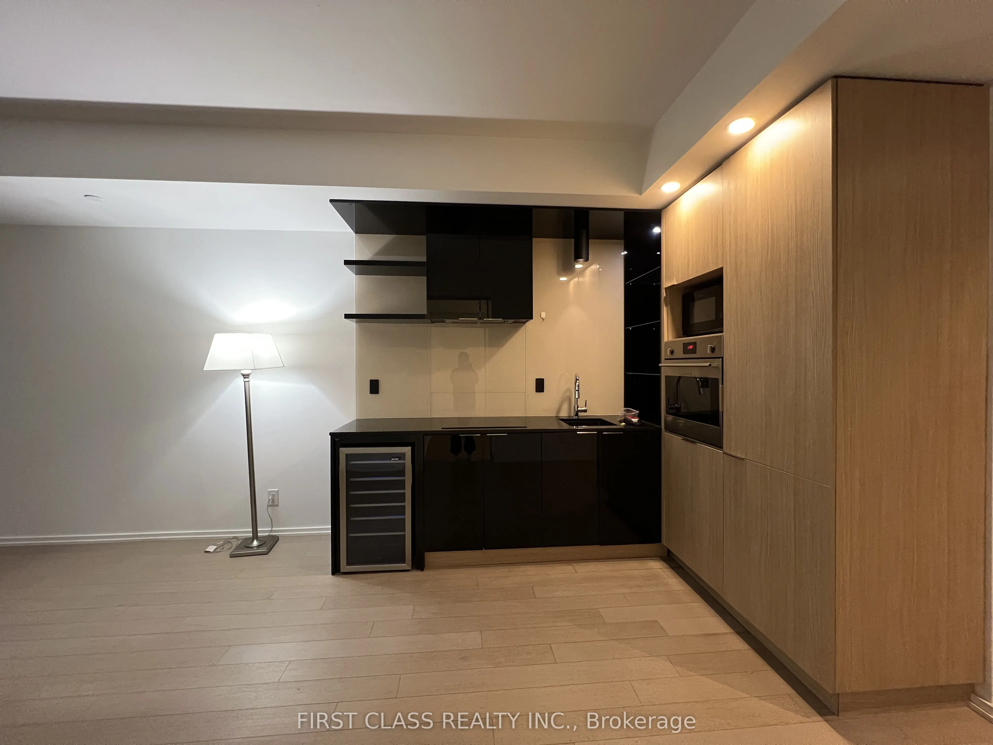 70 Temperance Street, #2208