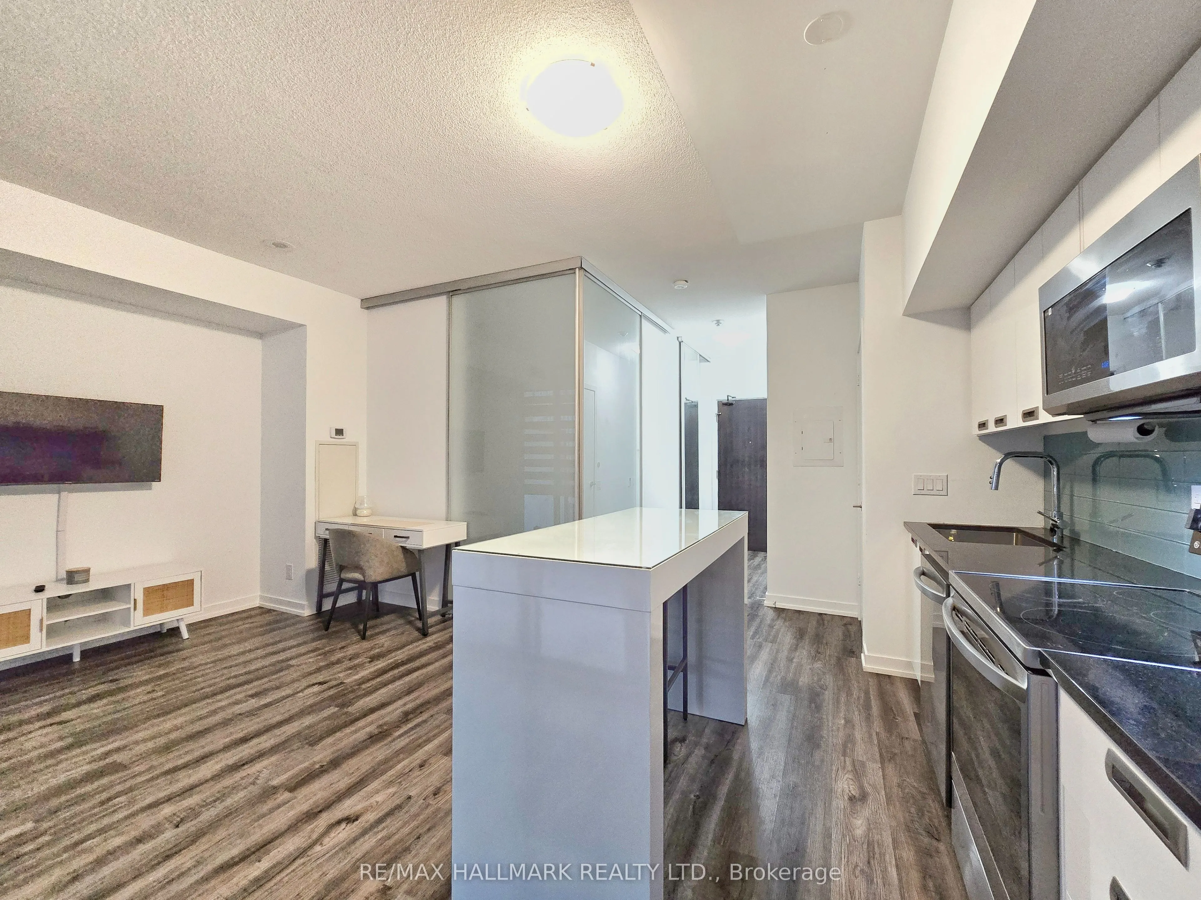 33 Charles st Street E, #1412