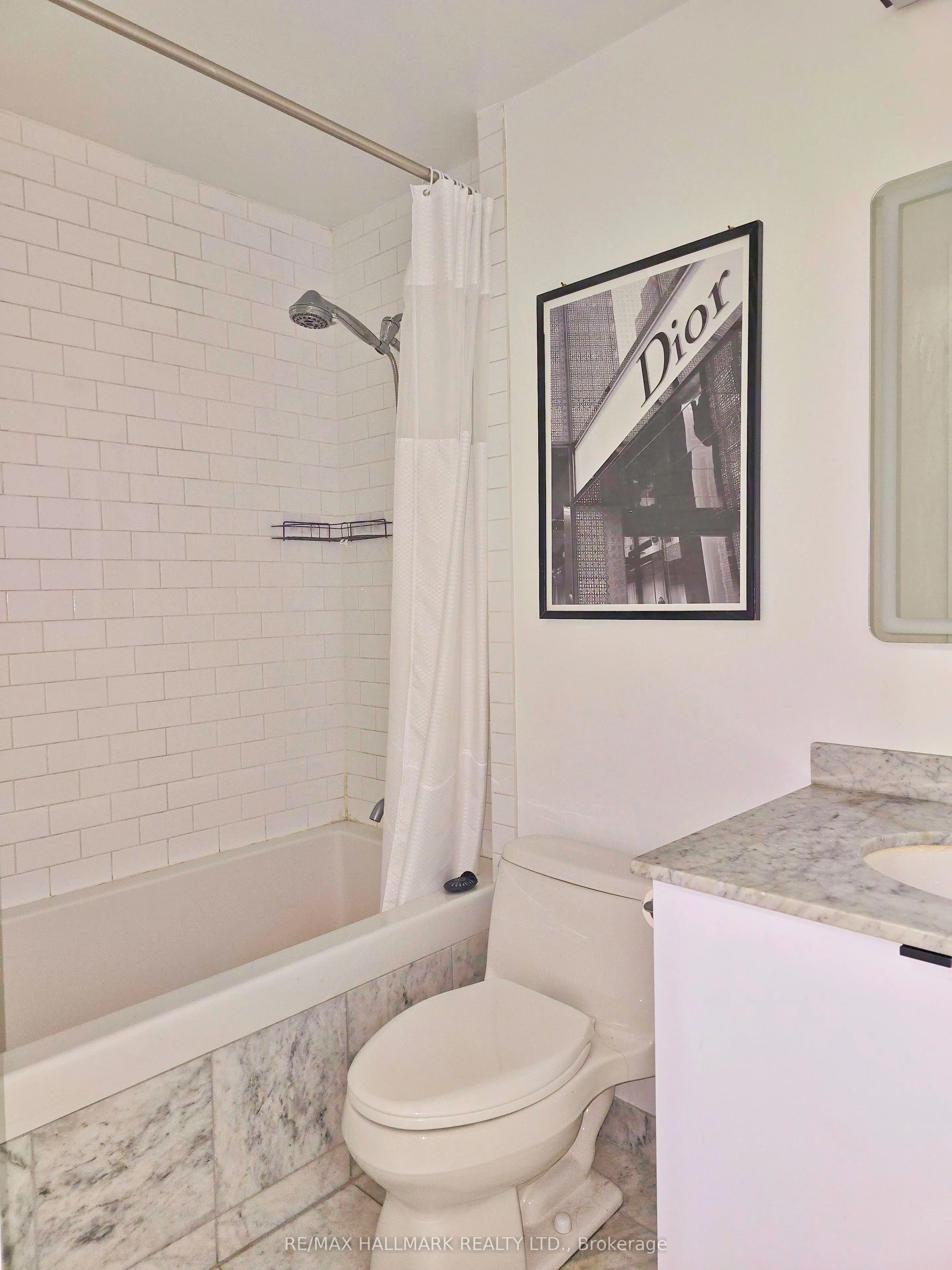 33 Charles st Street E, #1412