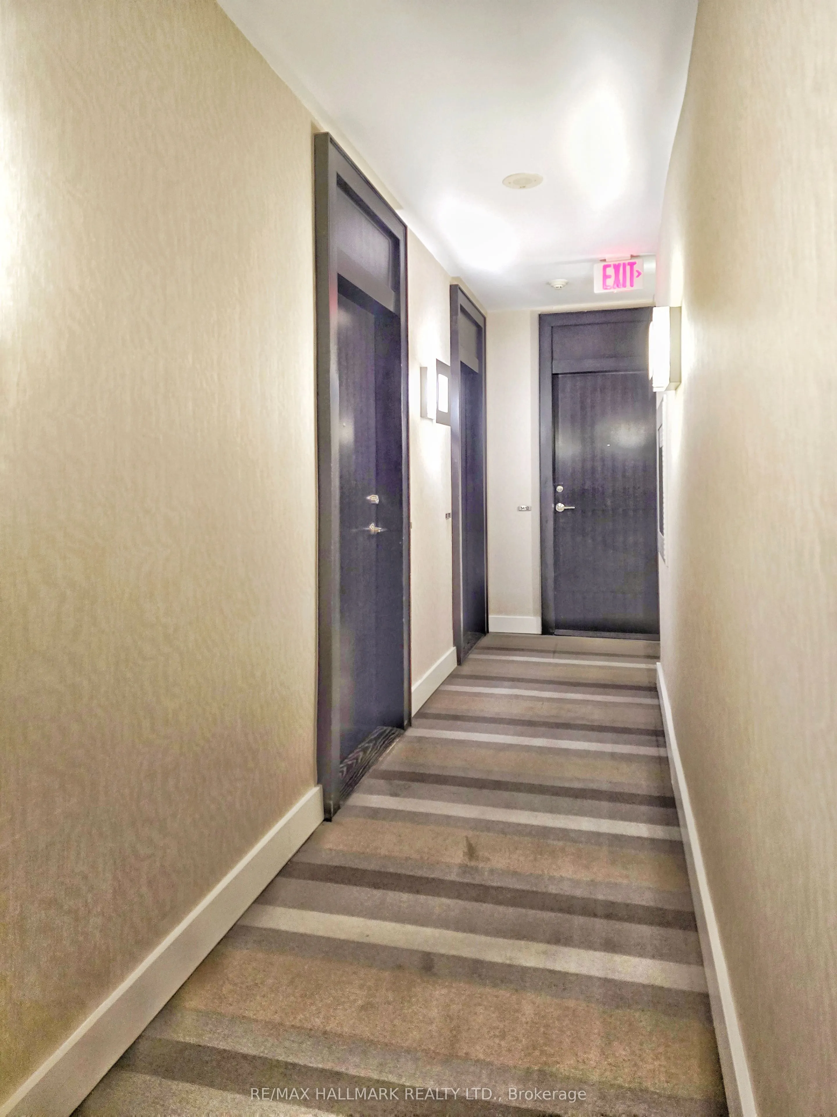 33 Charles st Street E, #1412