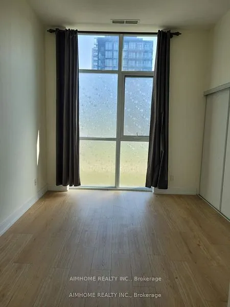 150 Fairview Mall Drive, #102