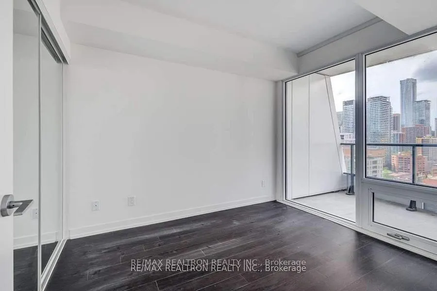 85 Wood Street, #618