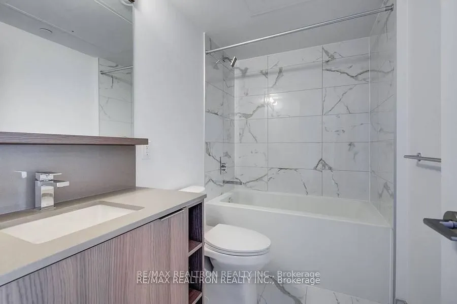 85 Wood Street, #618