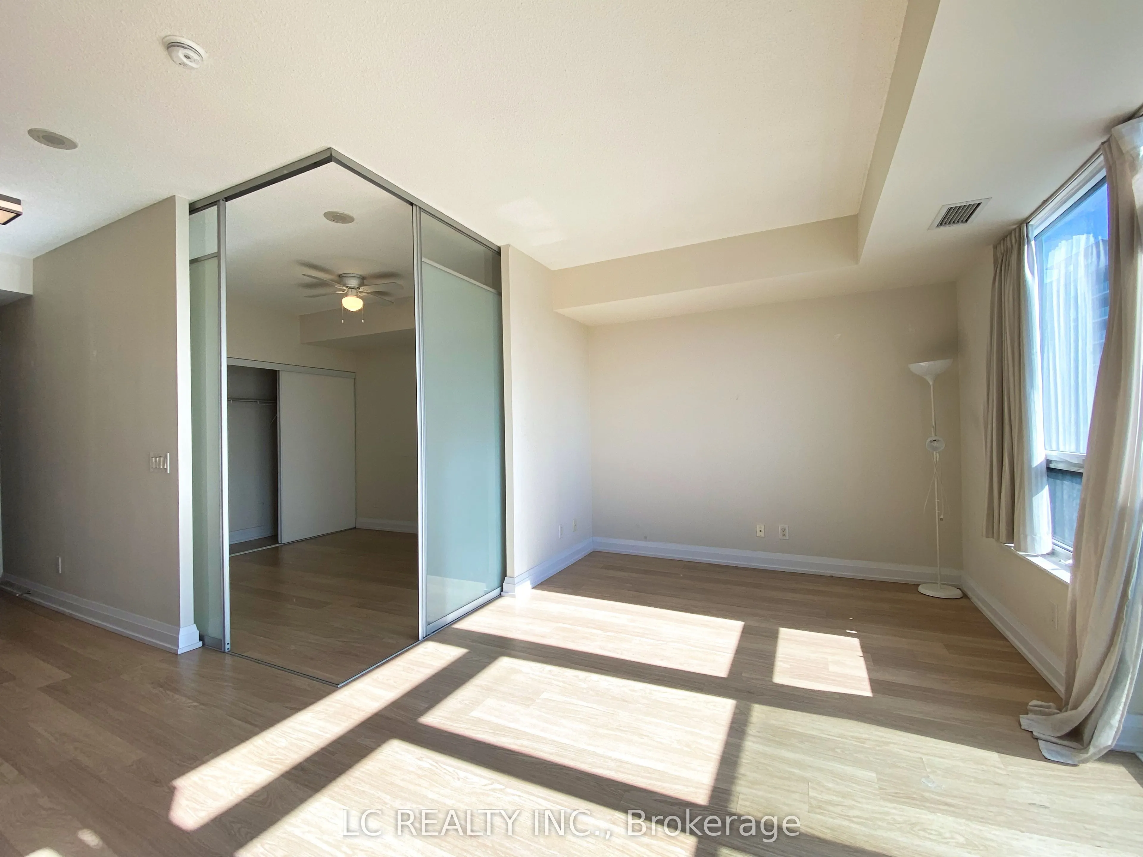 2 Anndale Drive, #1309