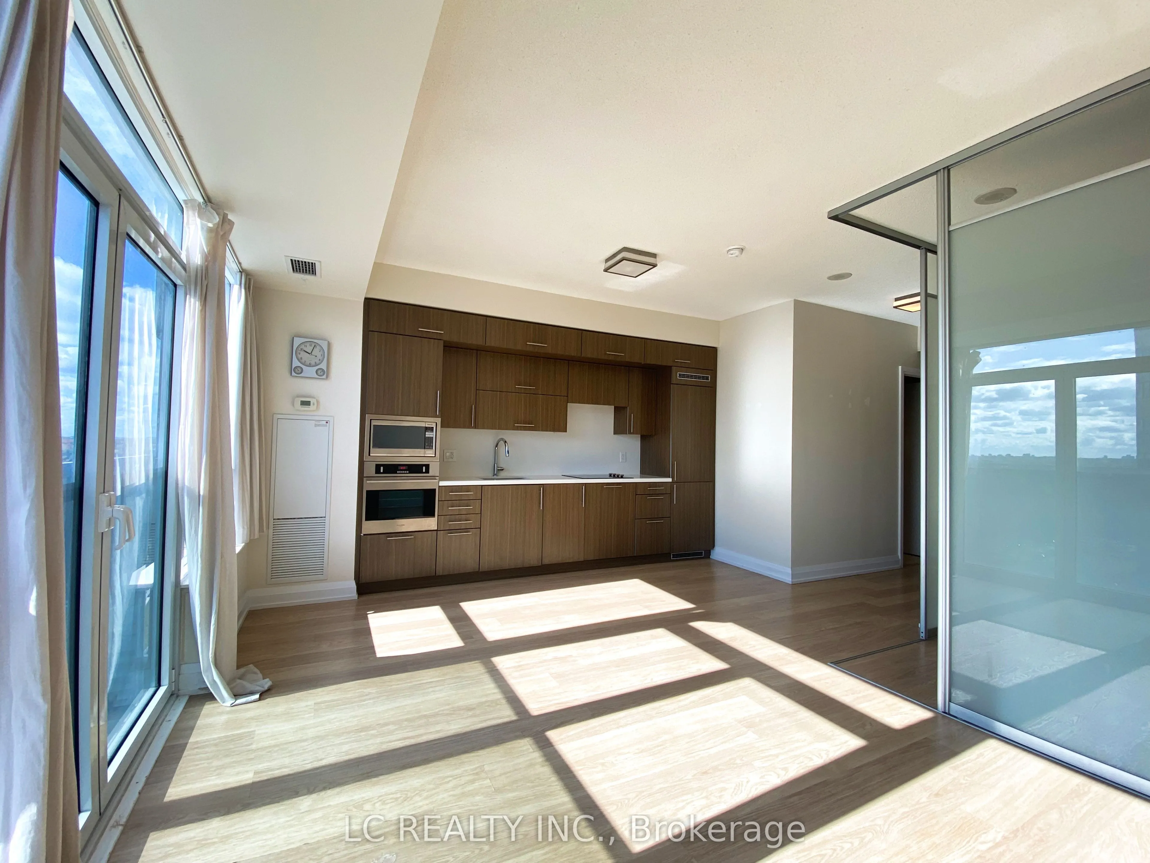 2 Anndale Drive, #1309