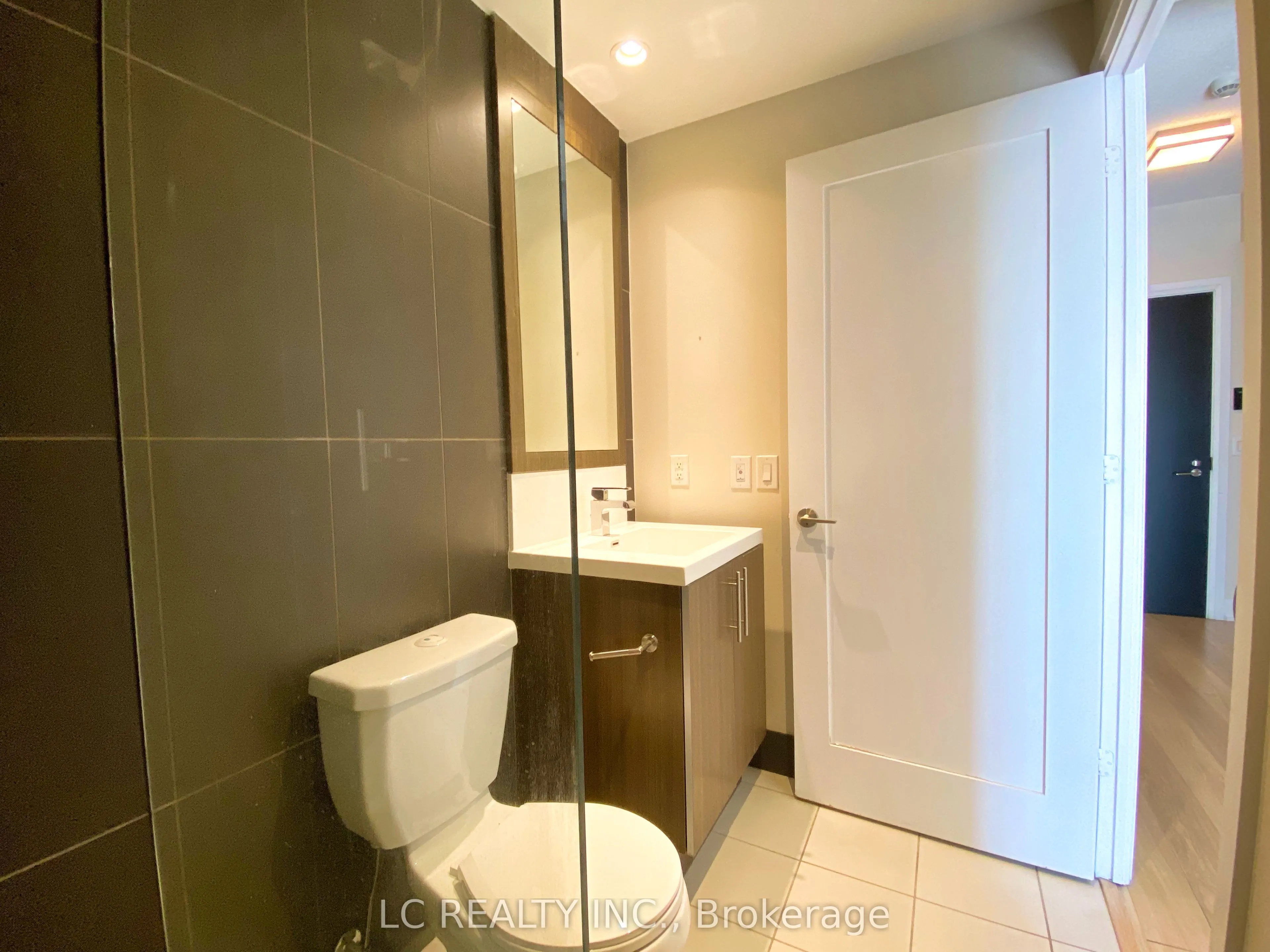 2 Anndale Drive, #1309